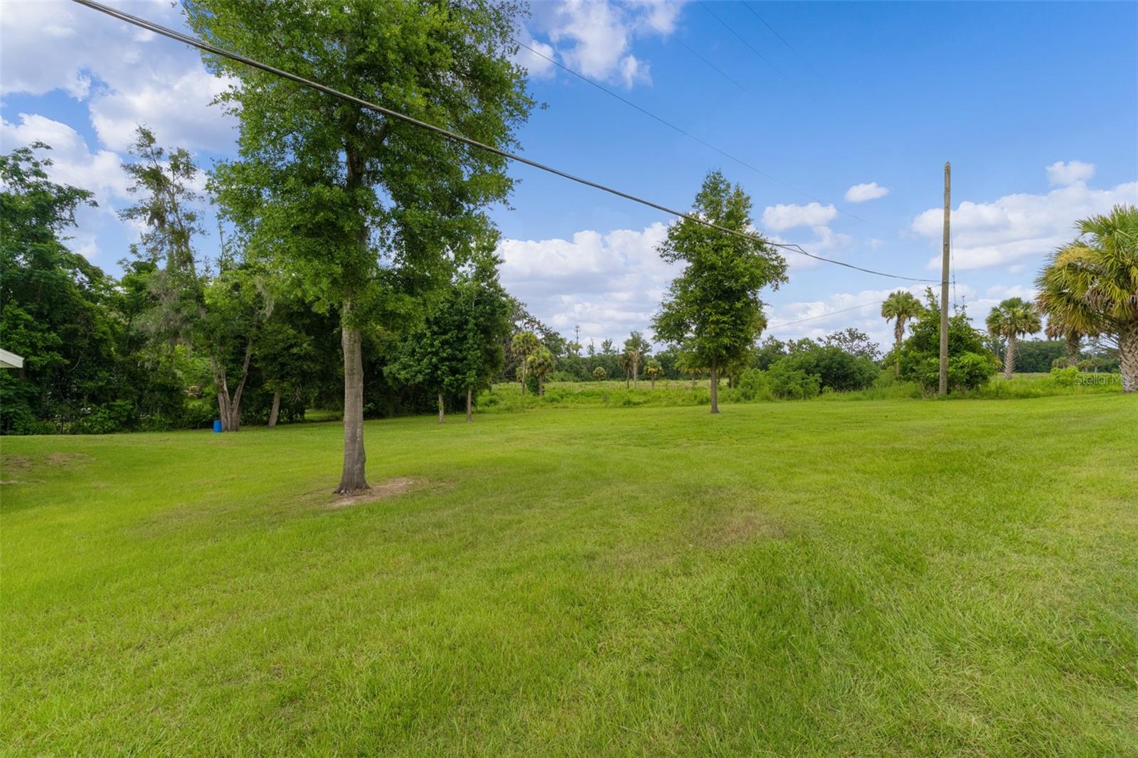 LAKE LOUISE ESTATE - Residential