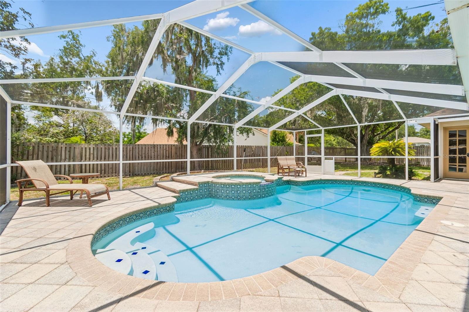 MANORS AT CRYSTAL LAKES THE - Residential