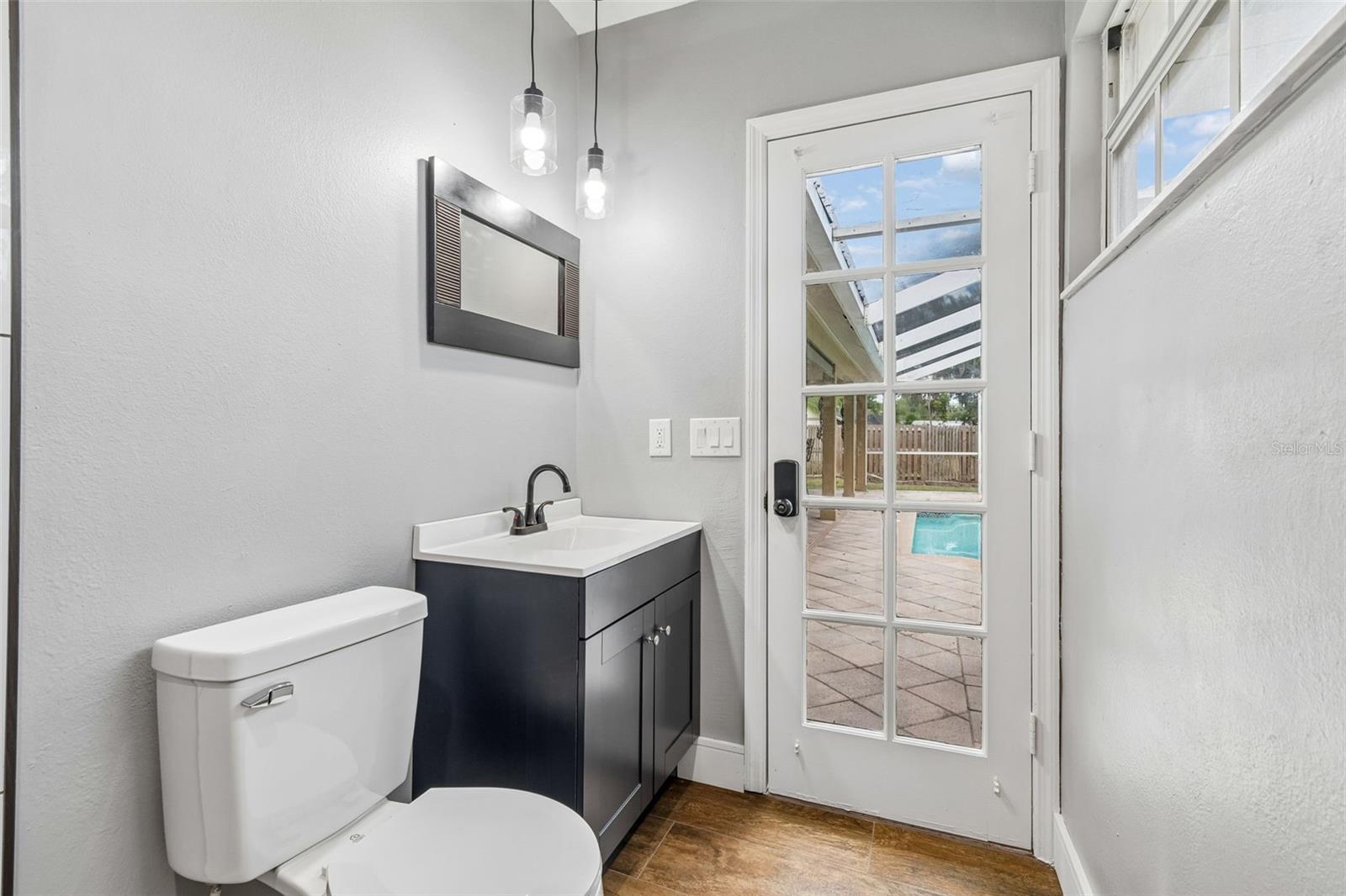 MANORS AT CRYSTAL LAKES THE - Residential