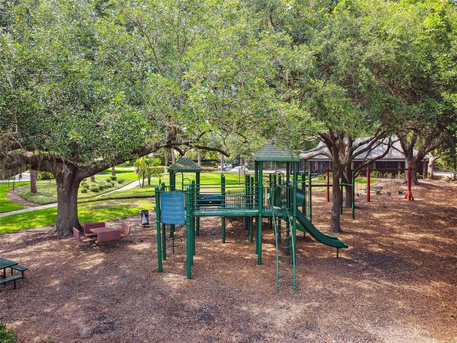 MANORS AT CRYSTAL LAKES THE - Residential