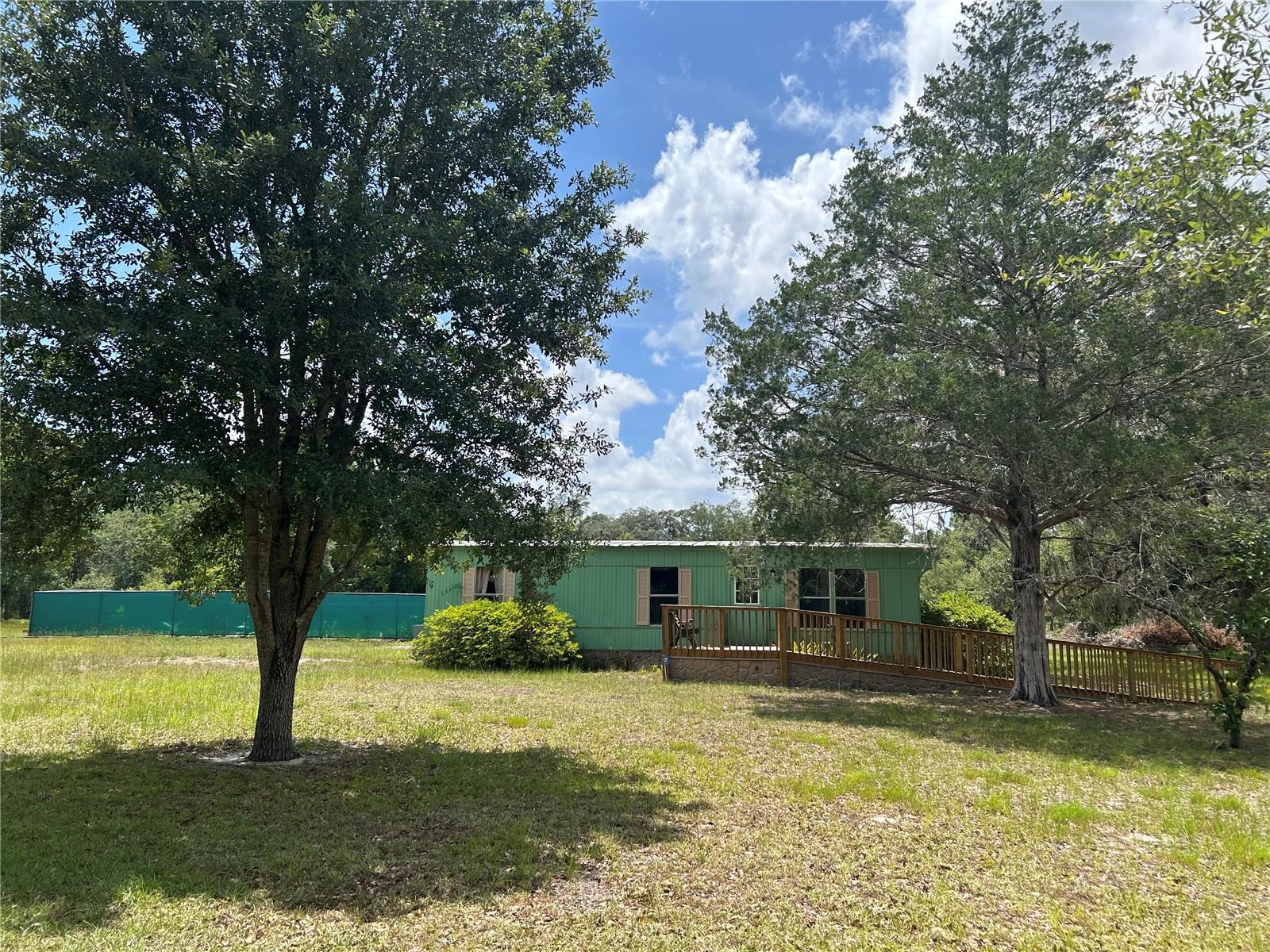 SMALL FARMS - Residential