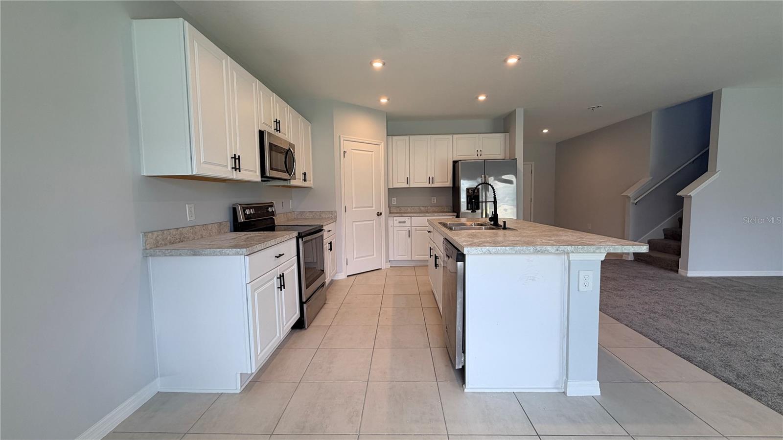 HICKORY GROVE PH 2 - Residential