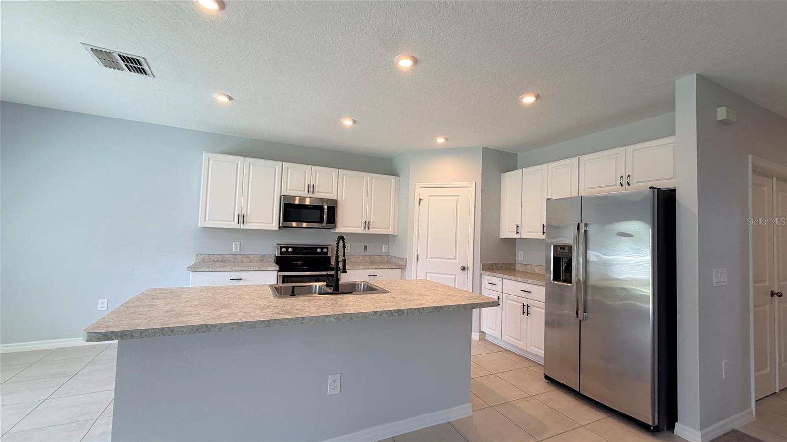 HICKORY GROVE PH 2 - Residential