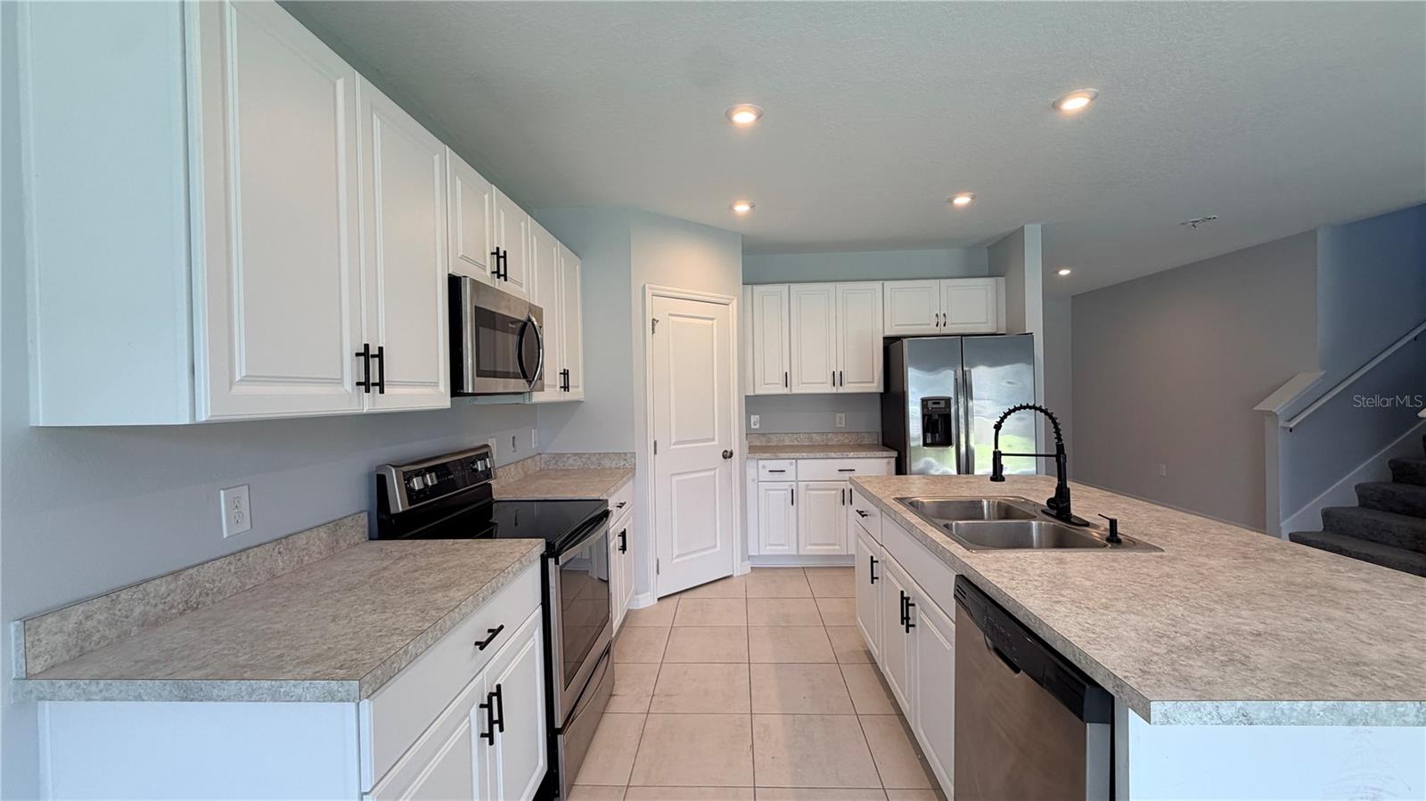 HICKORY GROVE PH 2 - Residential