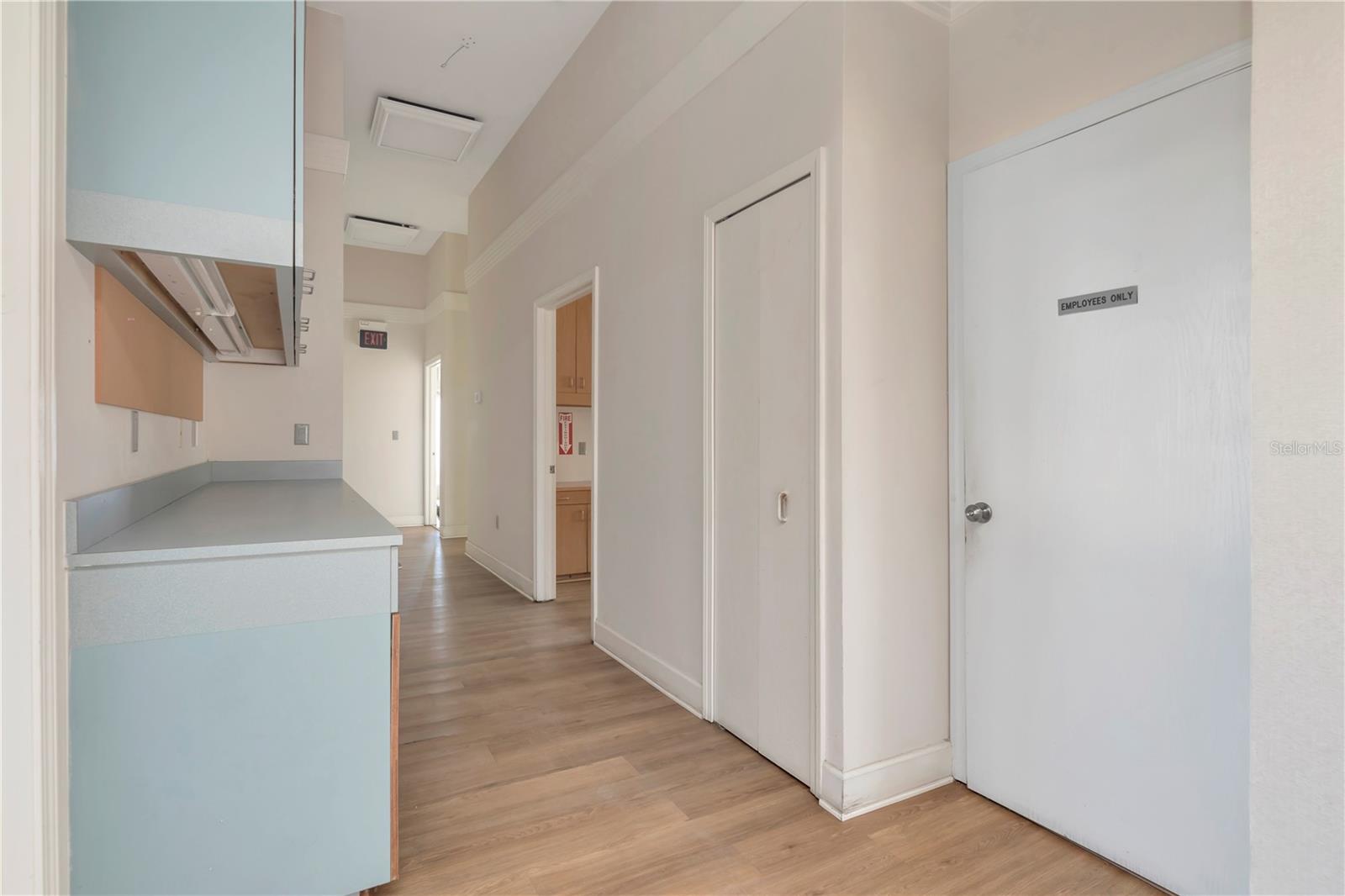 MILTON PARK - Commercial Sale