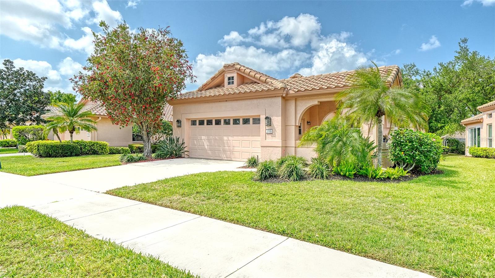 MIRA LAGO AT PALMER RANCH PH 2 - Residential