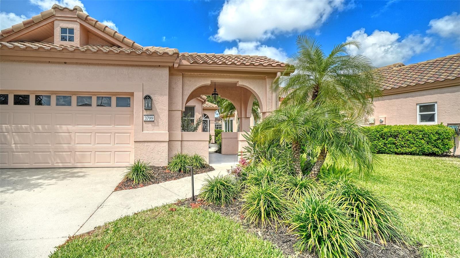 MIRA LAGO AT PALMER RANCH PH 2 - Residential