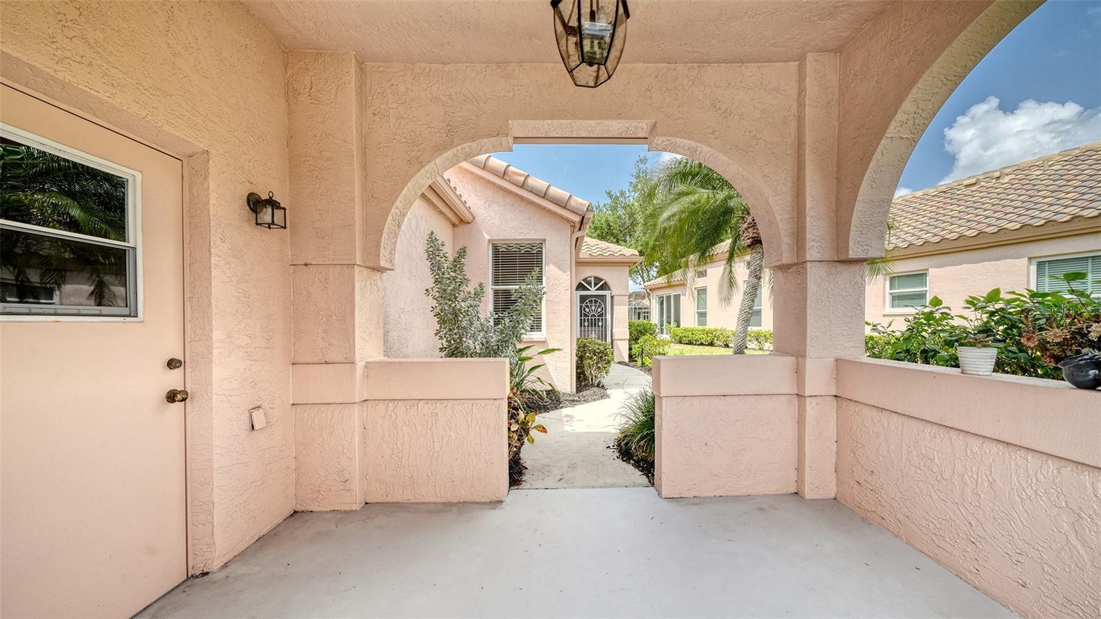 MIRA LAGO AT PALMER RANCH PH 2 - Residential