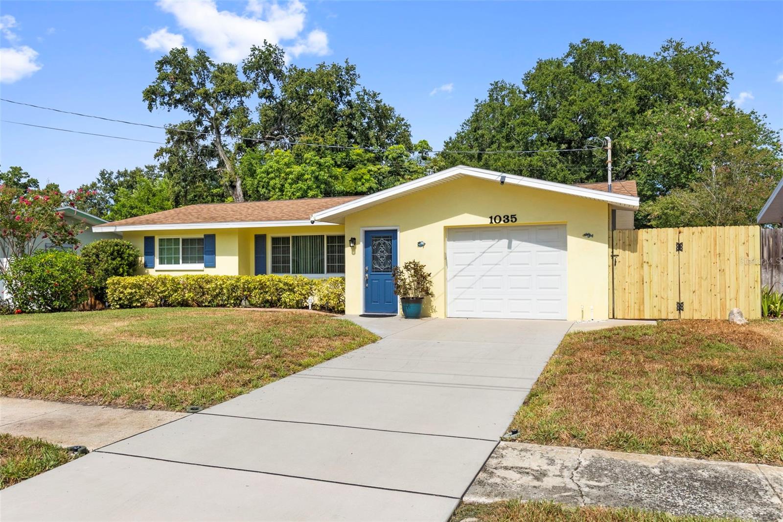 WOODBROOK - Residential