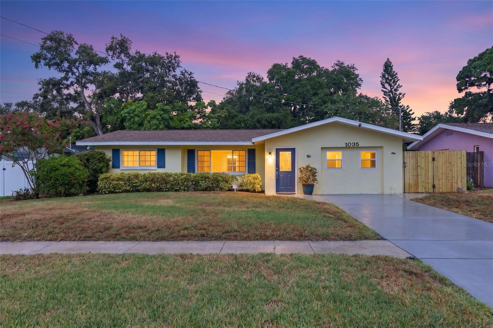 WOODBROOK - Residential