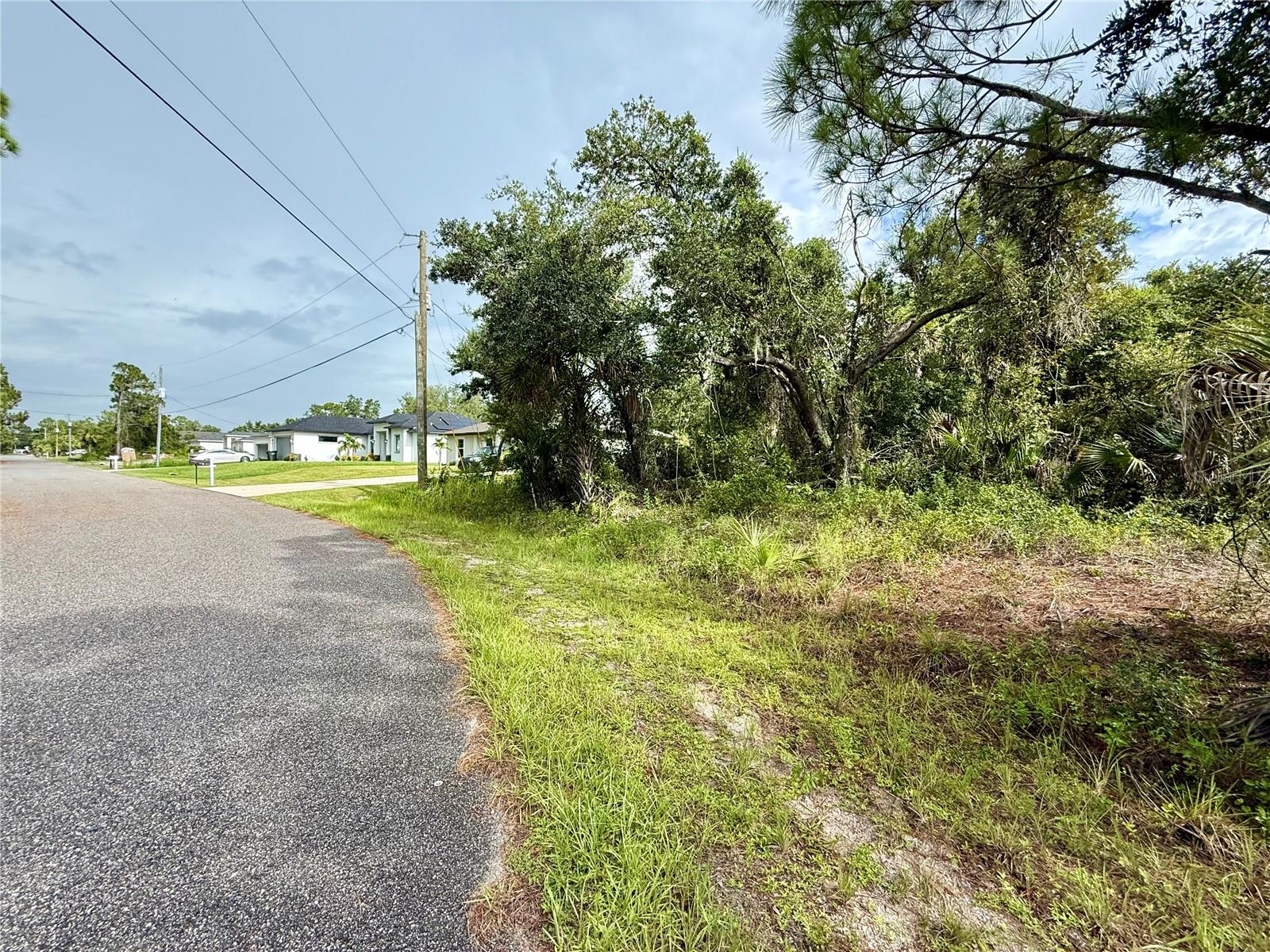 PORT CHARLOTTE SUB 32 - Land