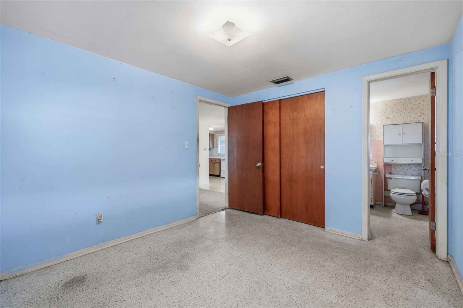 WEST PARK ESTATES UNIT 5 - Residential