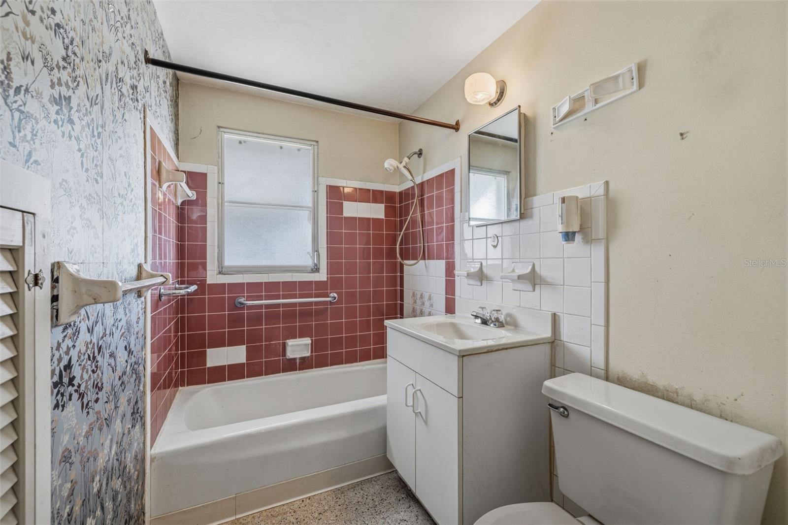 WEST PARK ESTATES UNIT 5 - Residential