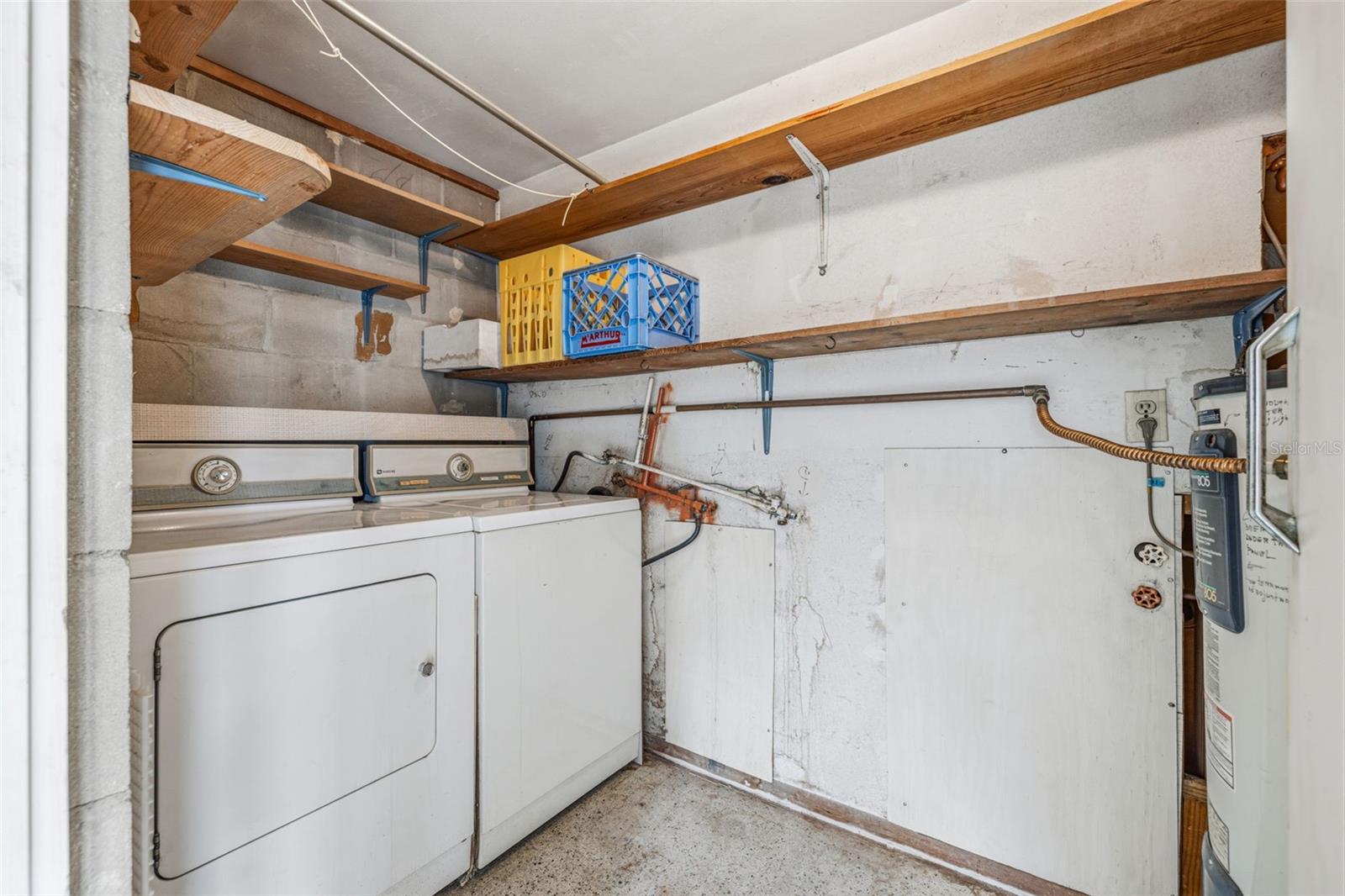 WEST PARK ESTATES UNIT 5 - Residential
