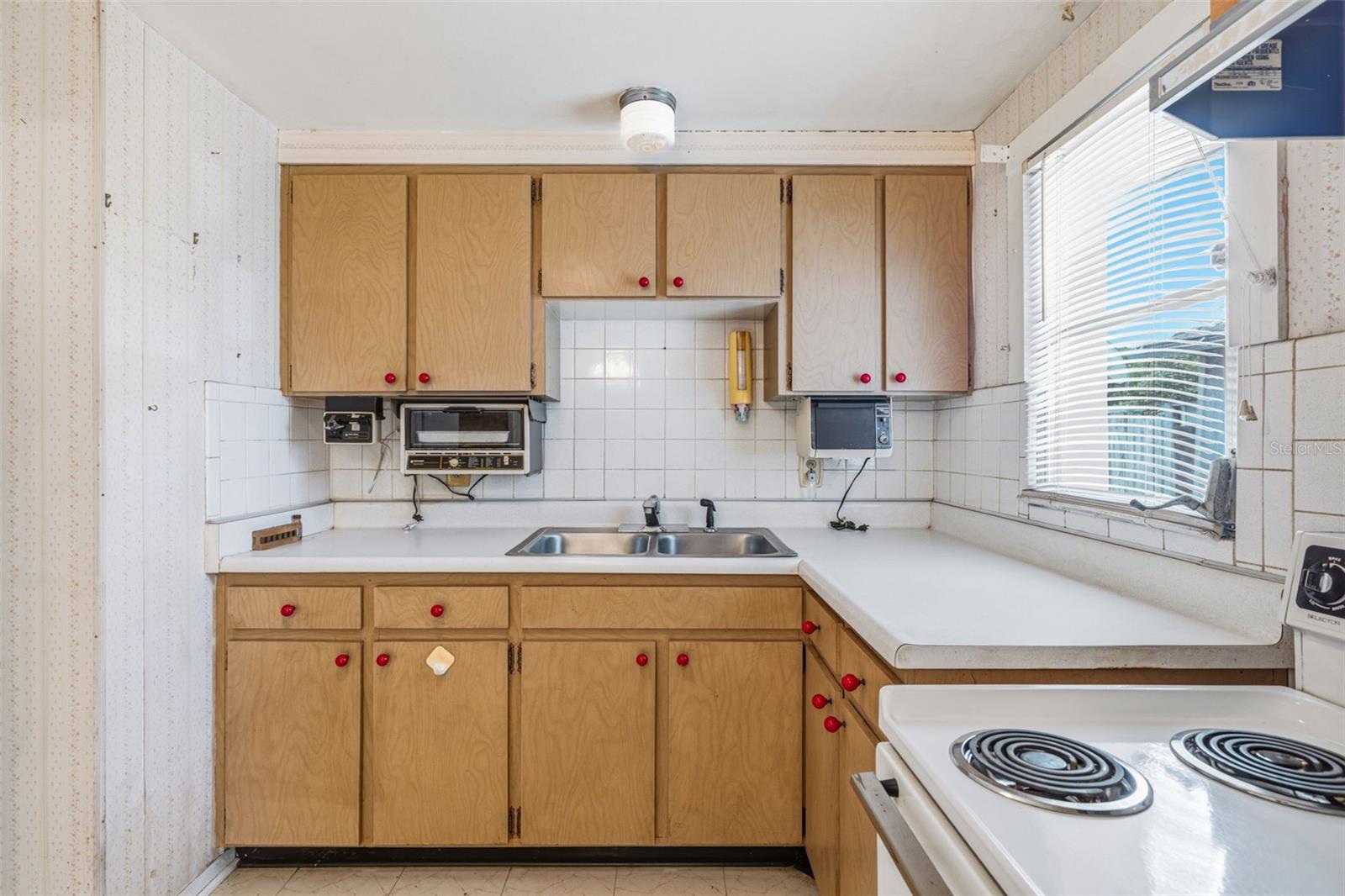 WEST PARK ESTATES UNIT 5 - Residential