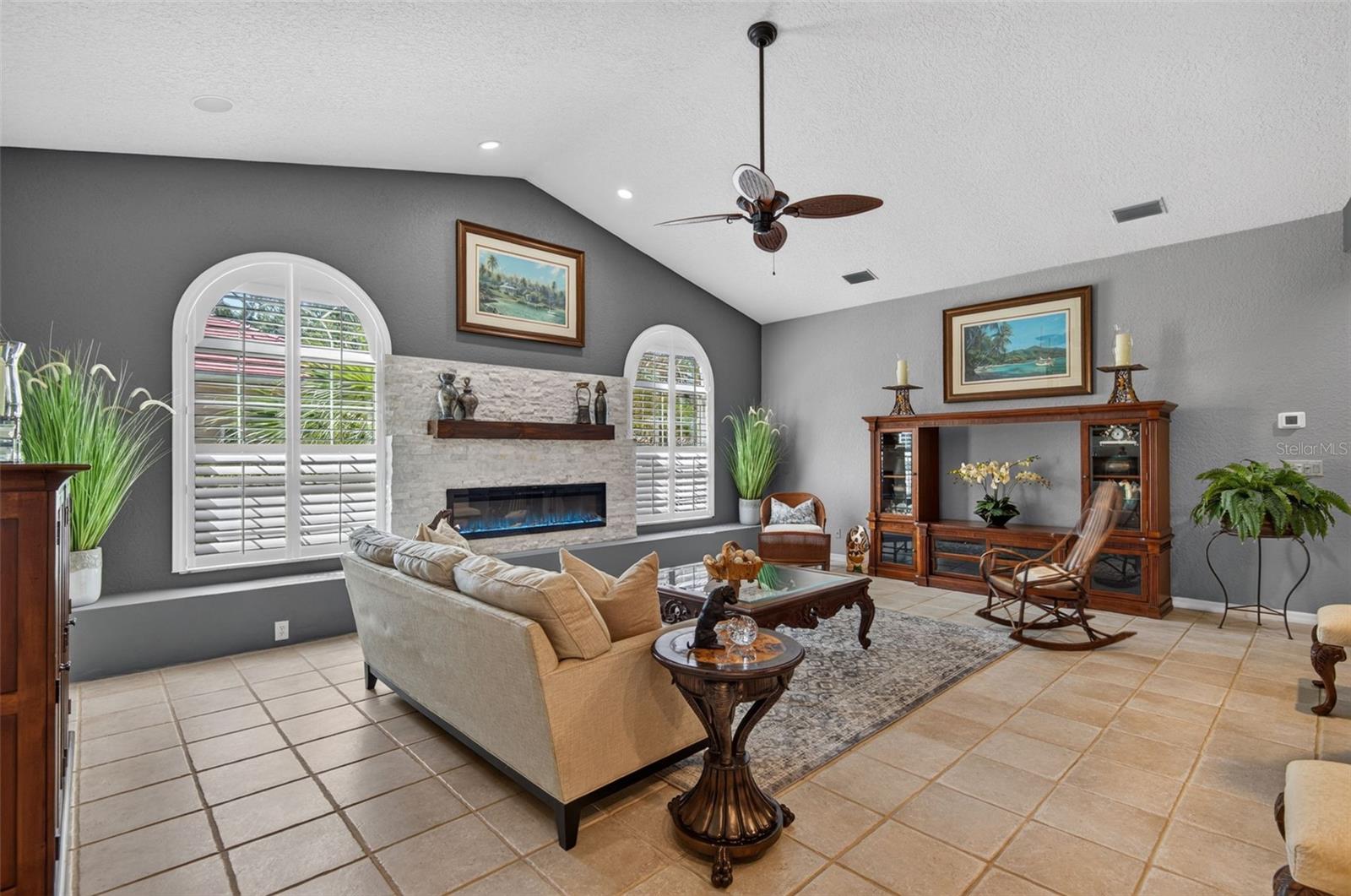 HUNTER'S GREEN - Residential