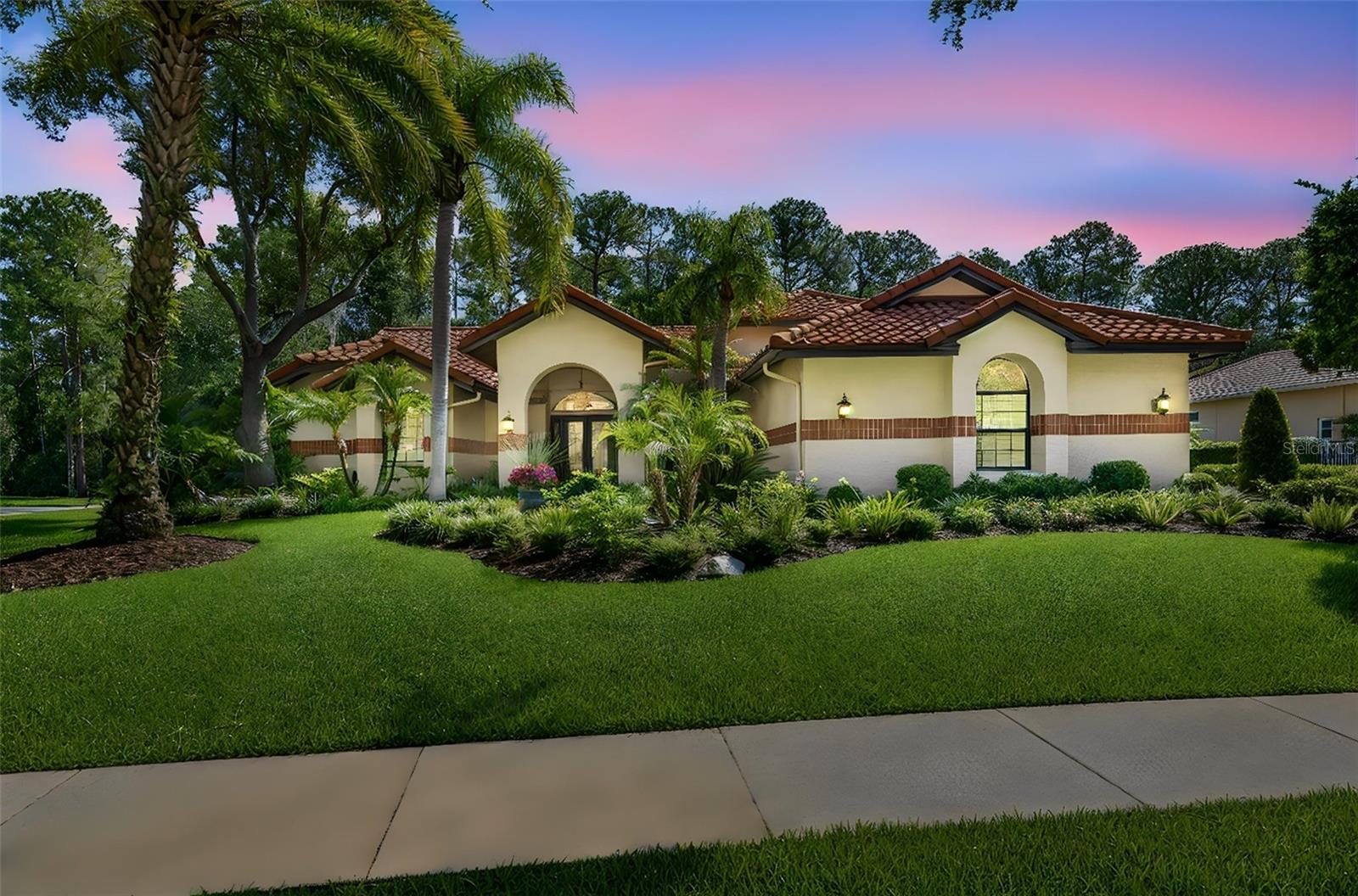 HUNTER'S GREEN - Residential