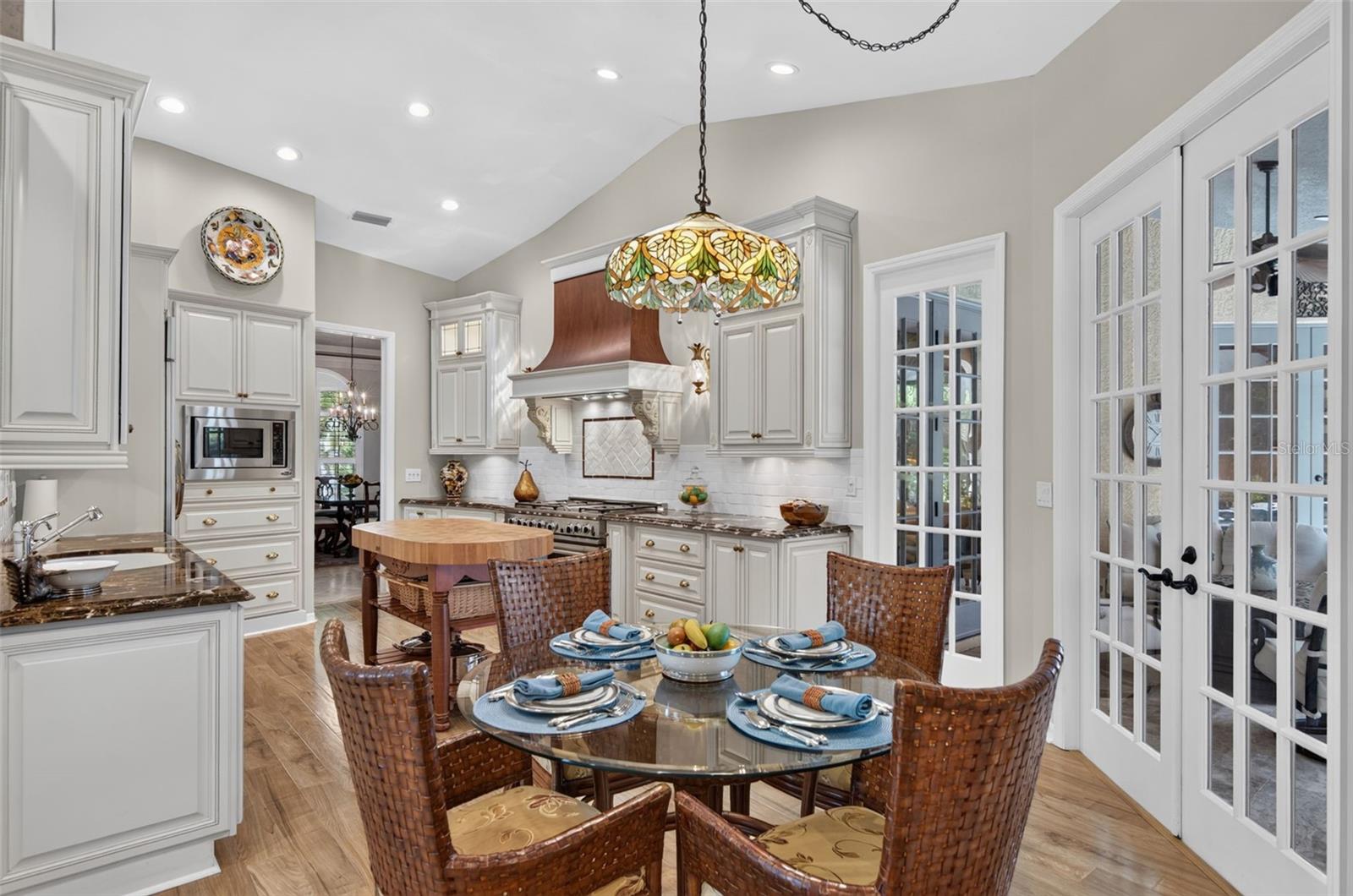 HUNTER'S GREEN - Residential