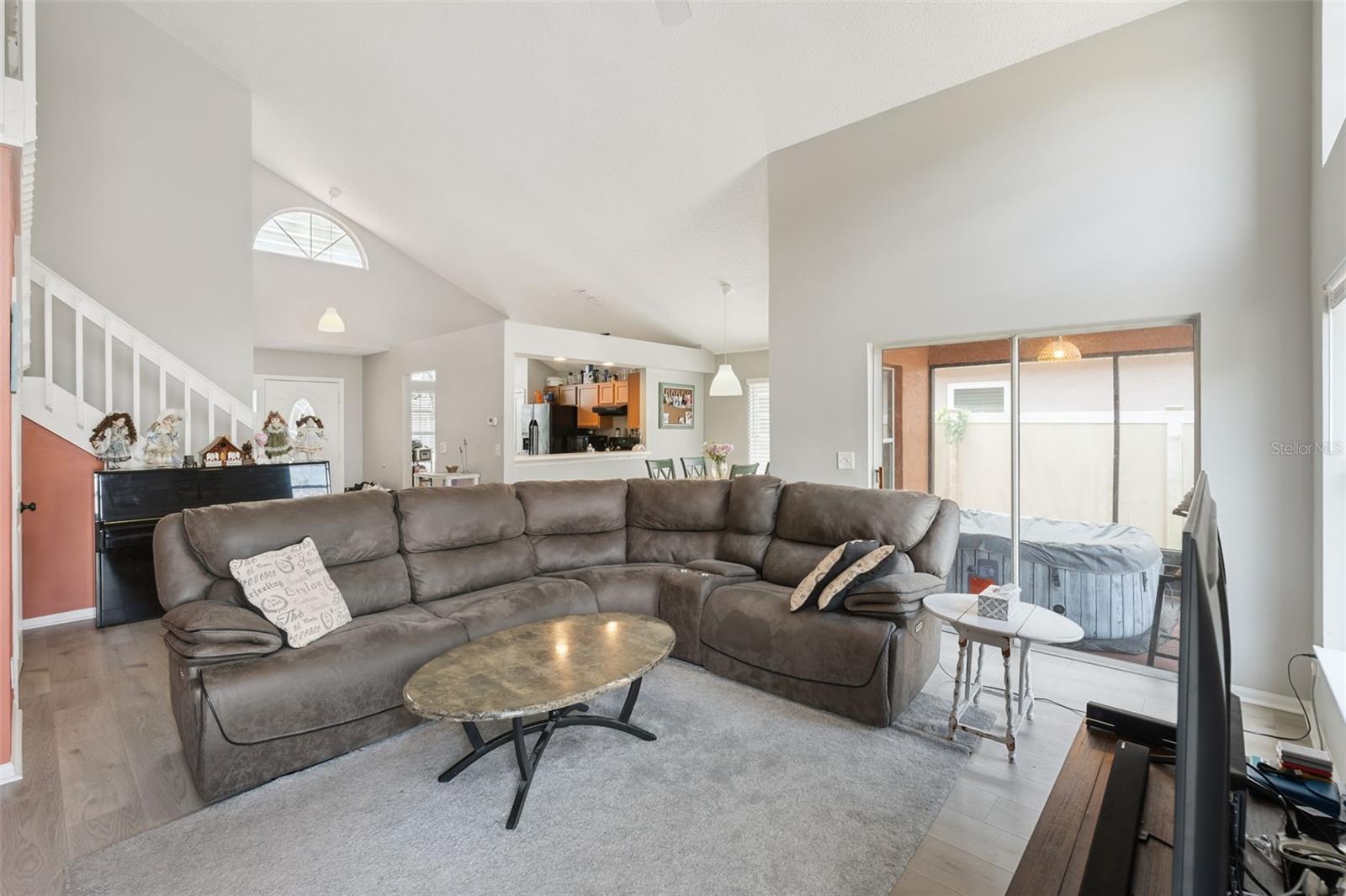 DEER RUN UNIT 12B - Residential