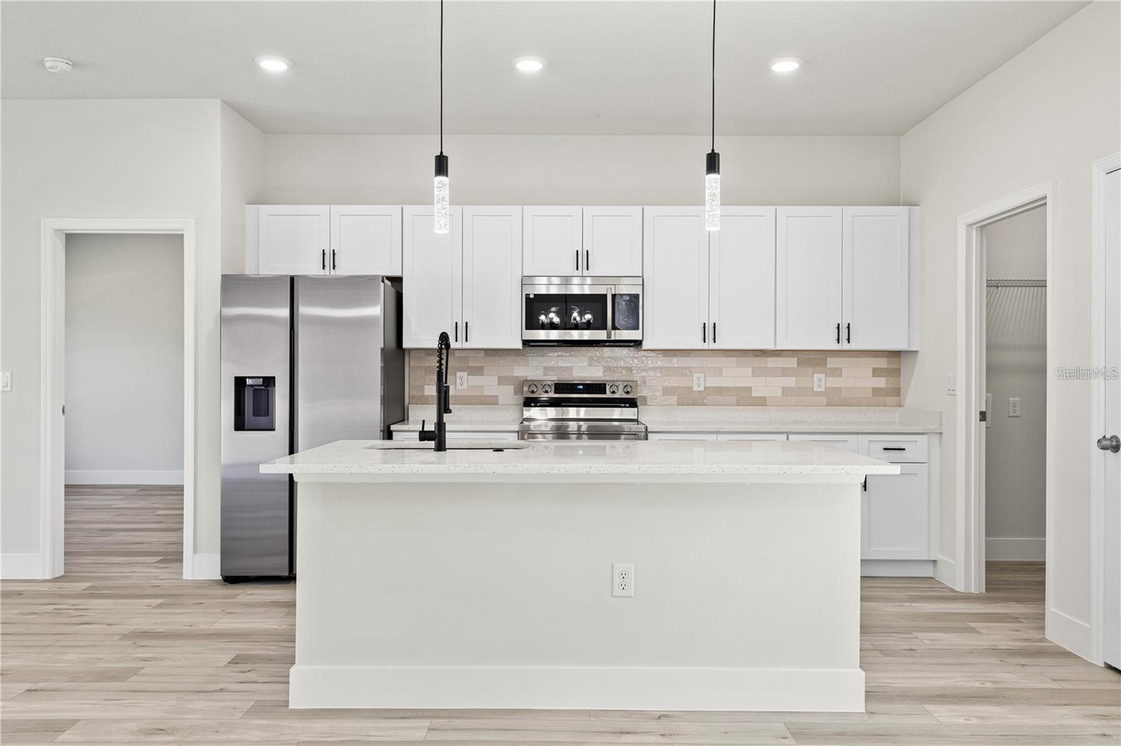 MARION OAKS UN 04 - Residential