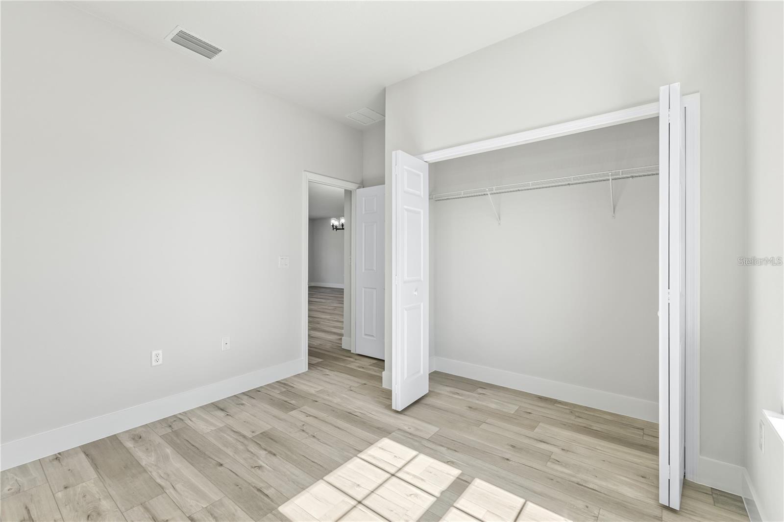 MARION OAKS UN 04 - Residential