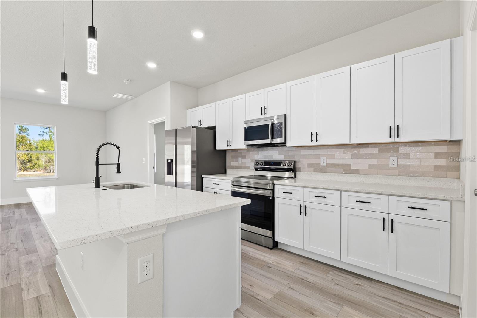 MARION OAKS UN 04 - Residential