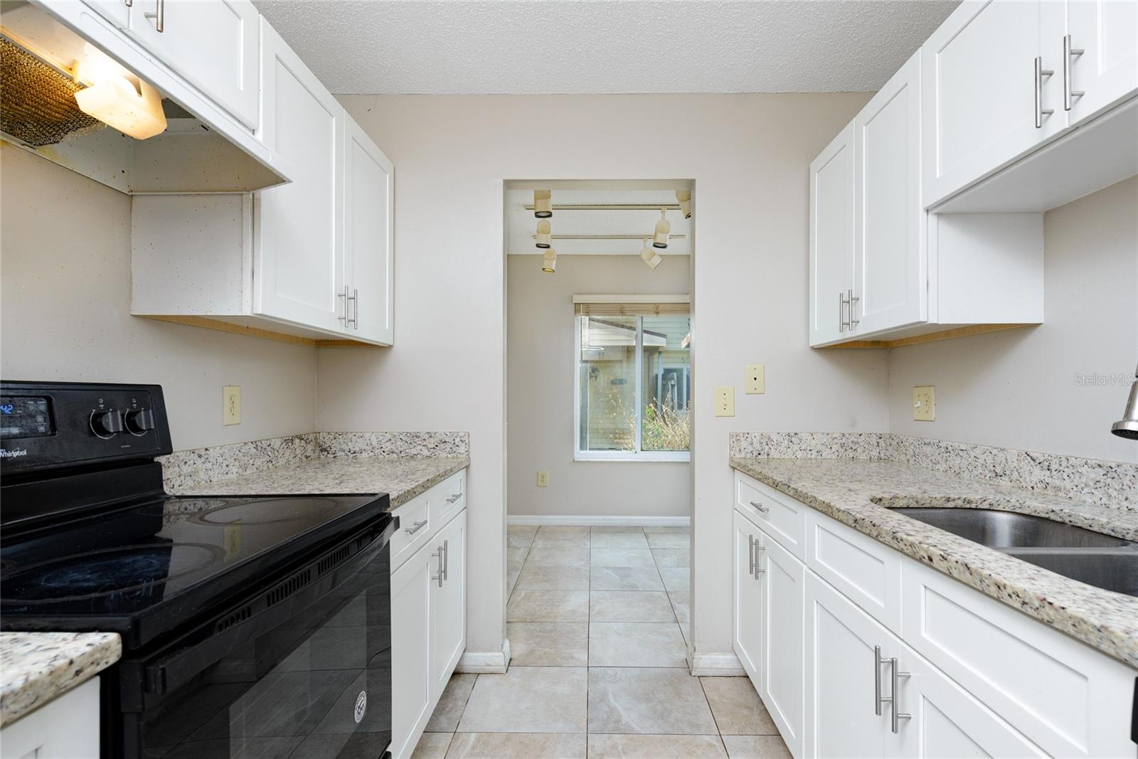 SPRING MEADOWS CONDO - Residential Lease