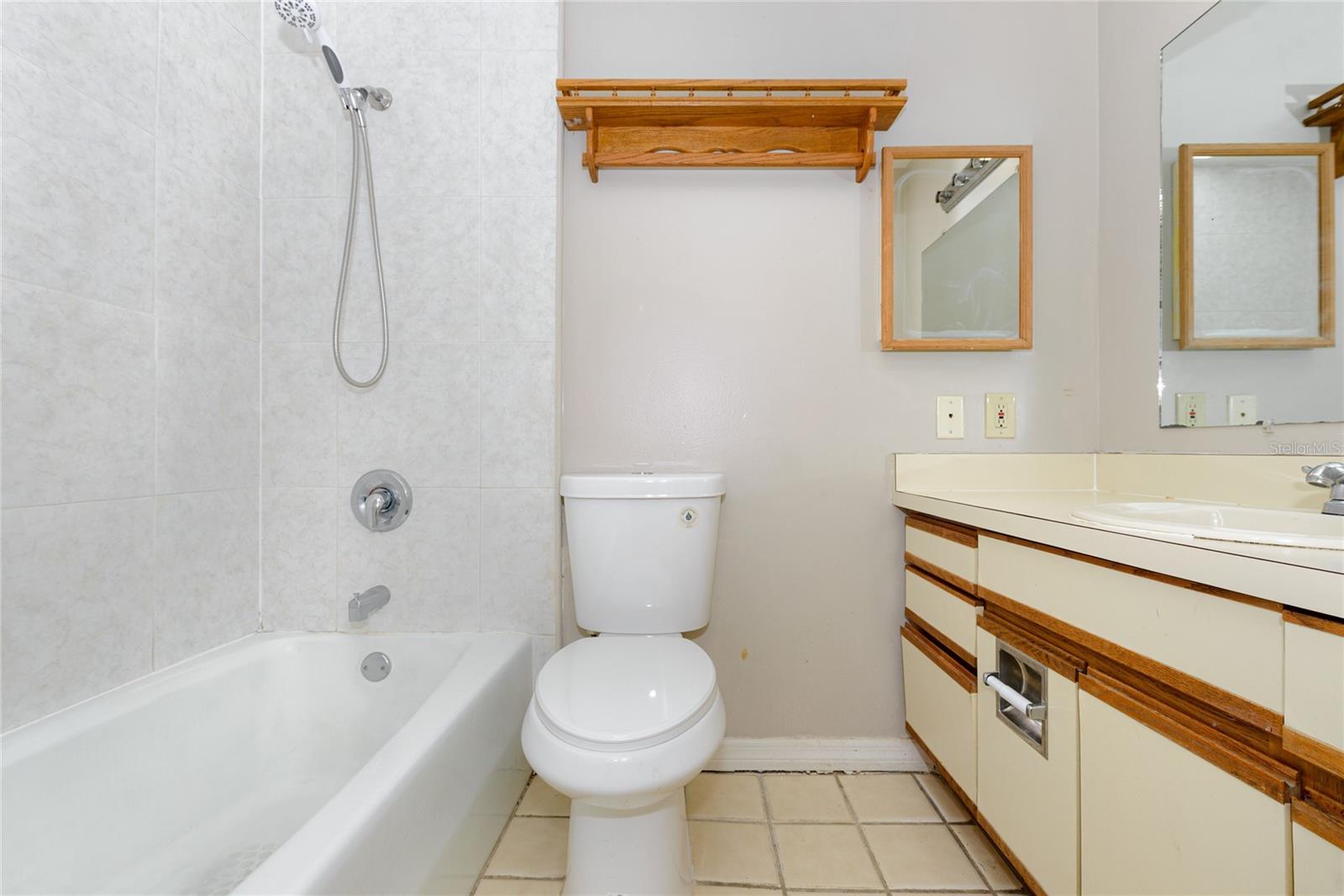 SPRING MEADOWS CONDO - Residential Lease