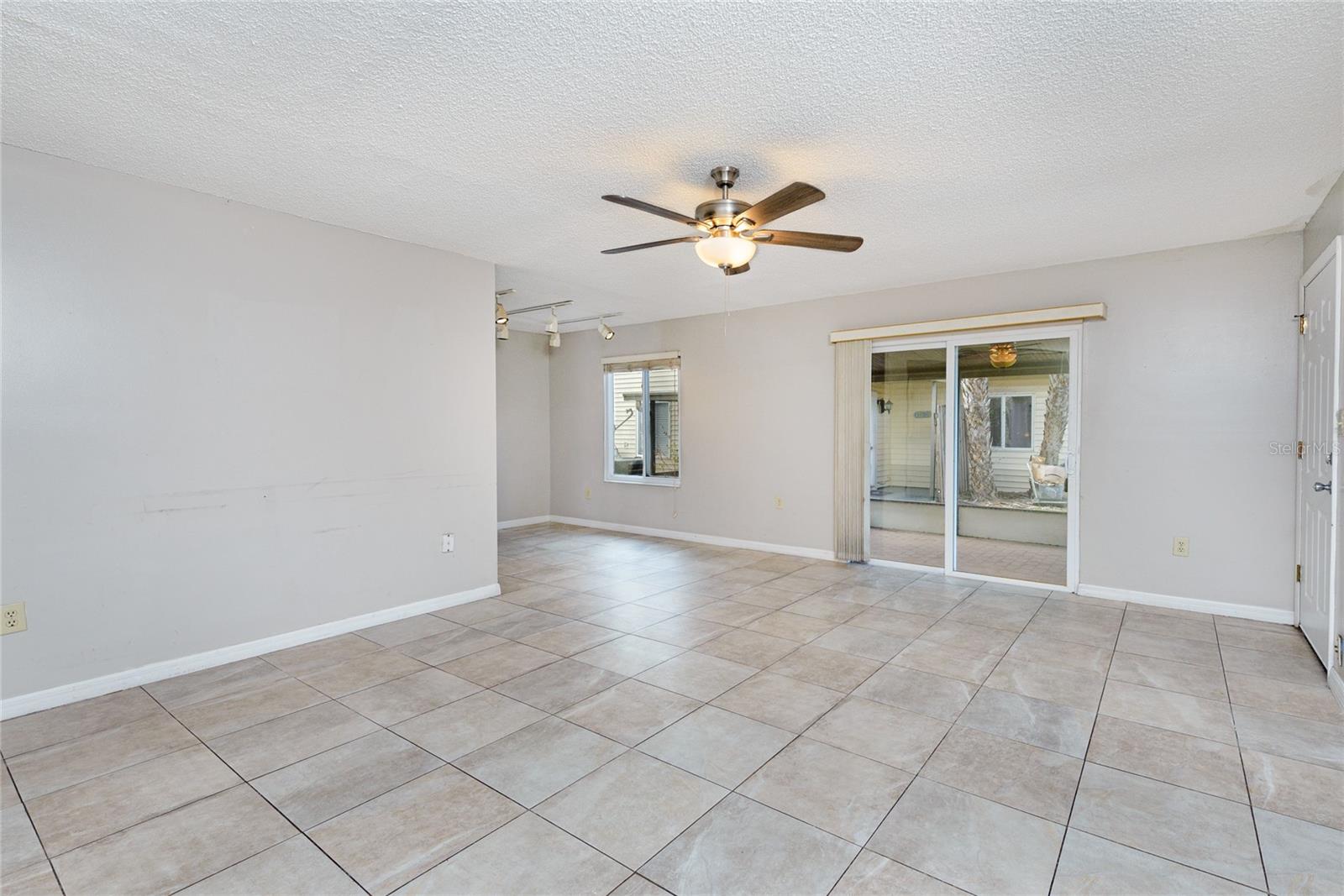 SPRING MEADOWS CONDO - Residential Lease