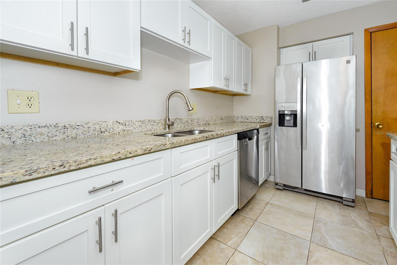 SPRING MEADOWS CONDO - Residential Lease