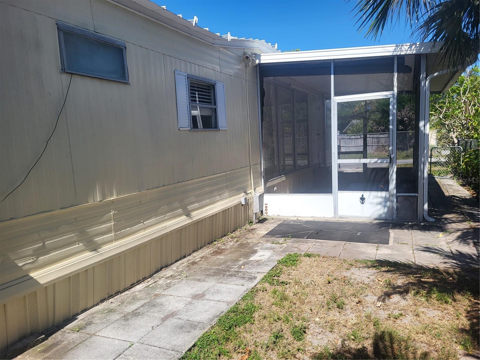 HOLIDAY VILLAGE CO-OP M/H UNREC - Residential