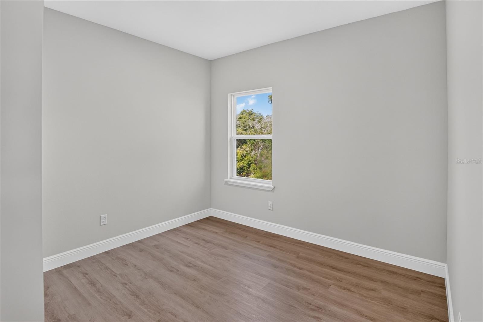 MARION OAKS - Residential
