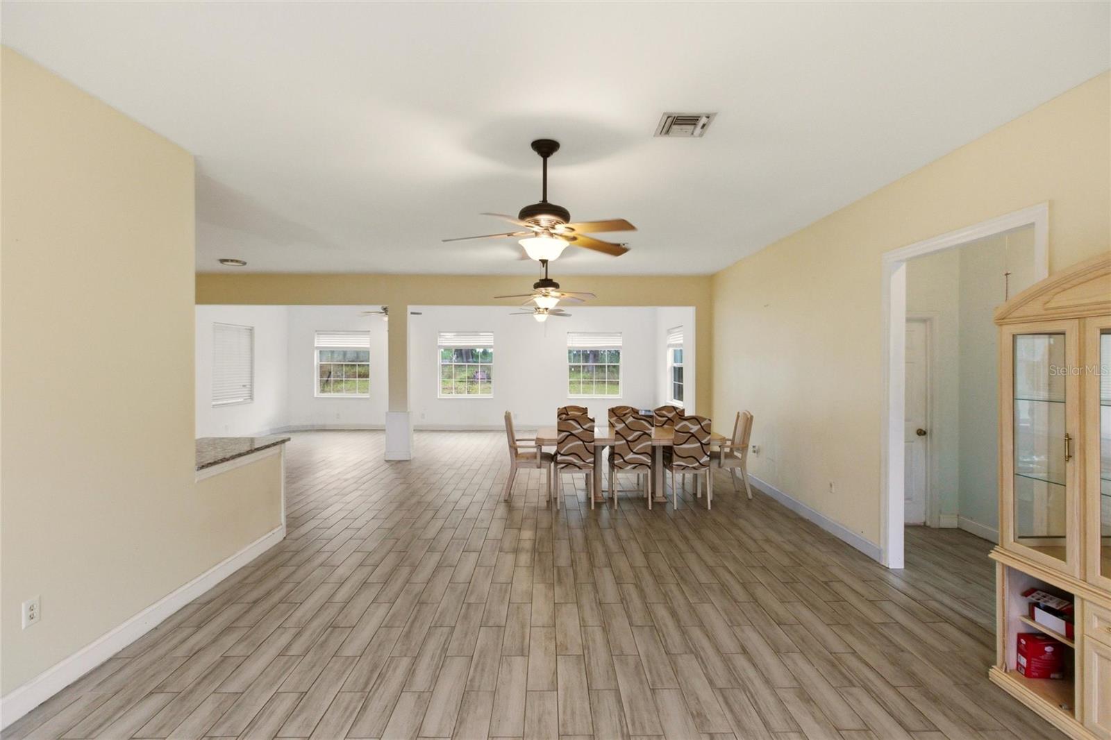 ZOLFO SPRINGS - Residential