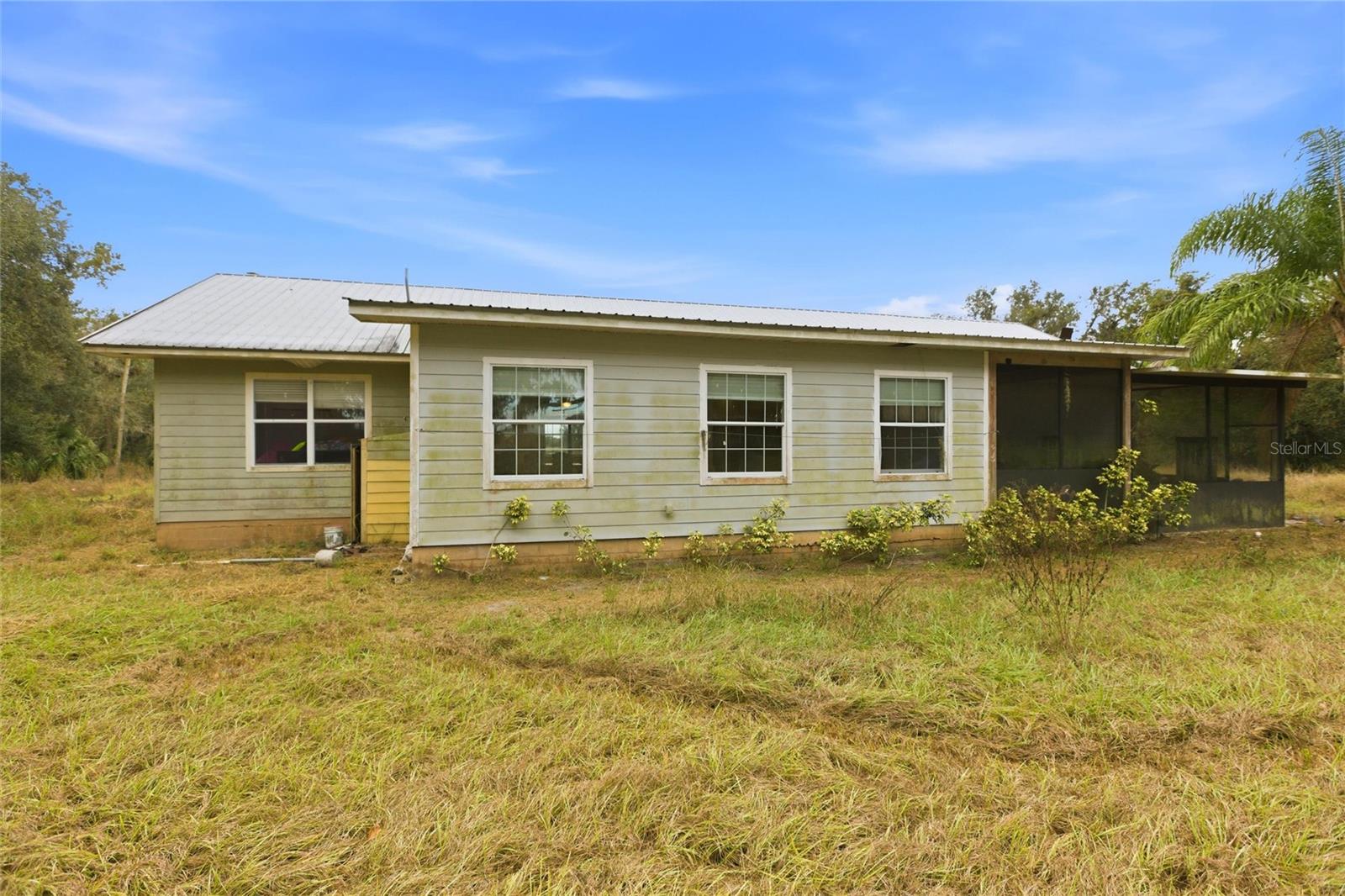 ZOLFO SPRINGS - Residential