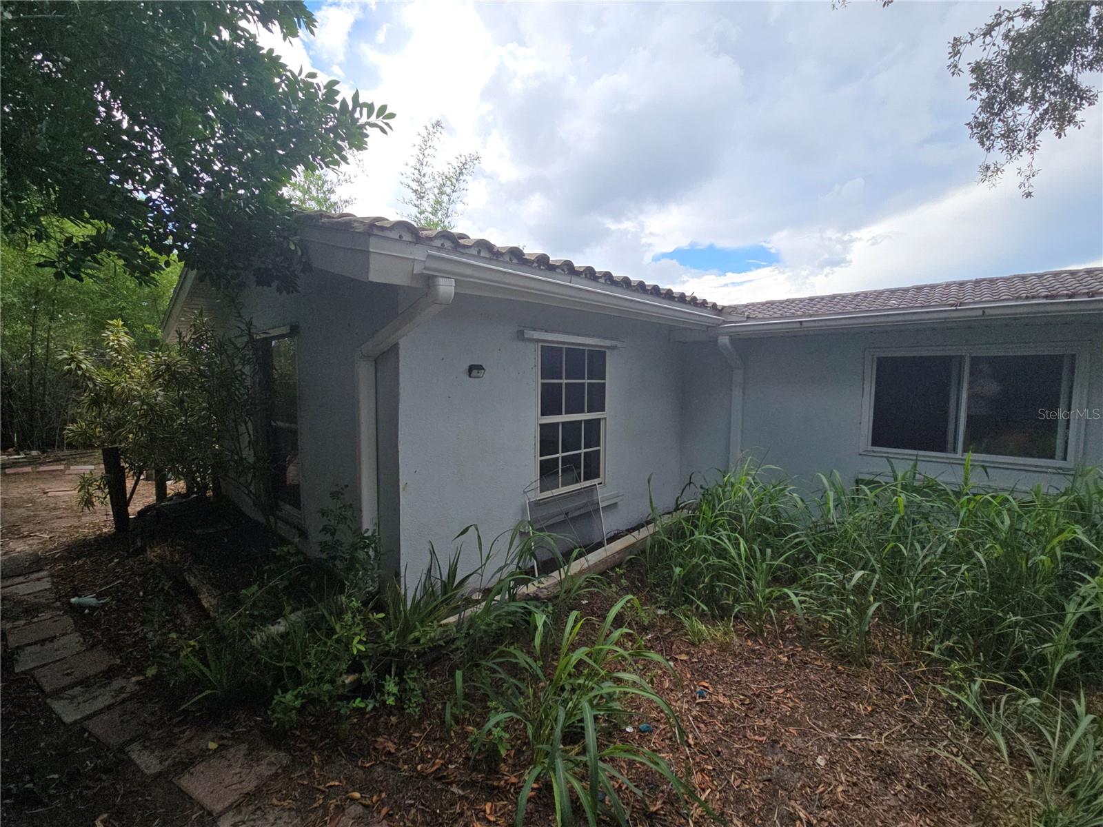 JASMINE LAKES - Residential