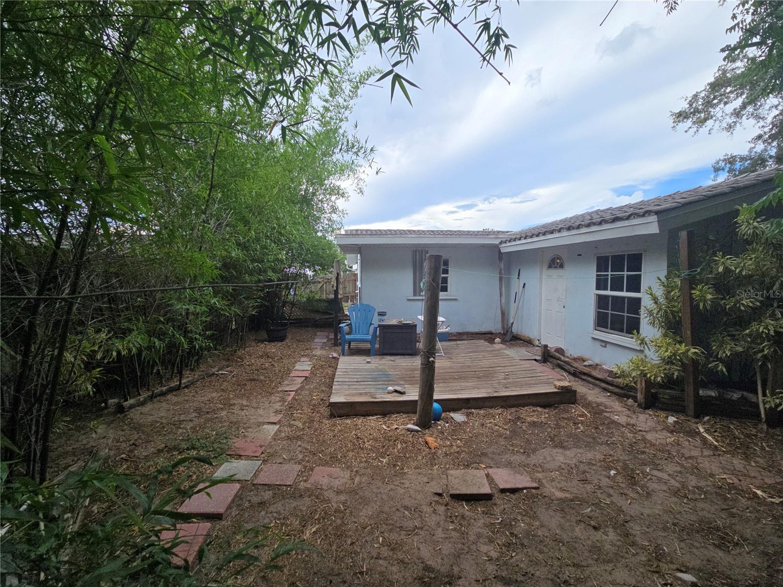 JASMINE LAKES - Residential