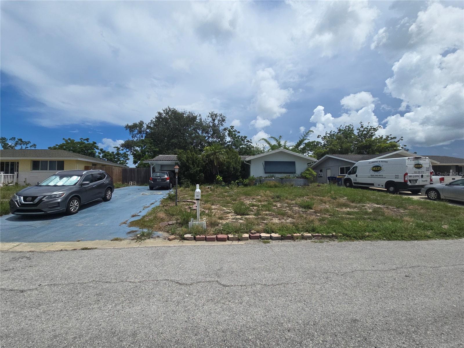 JASMINE LAKES - Residential