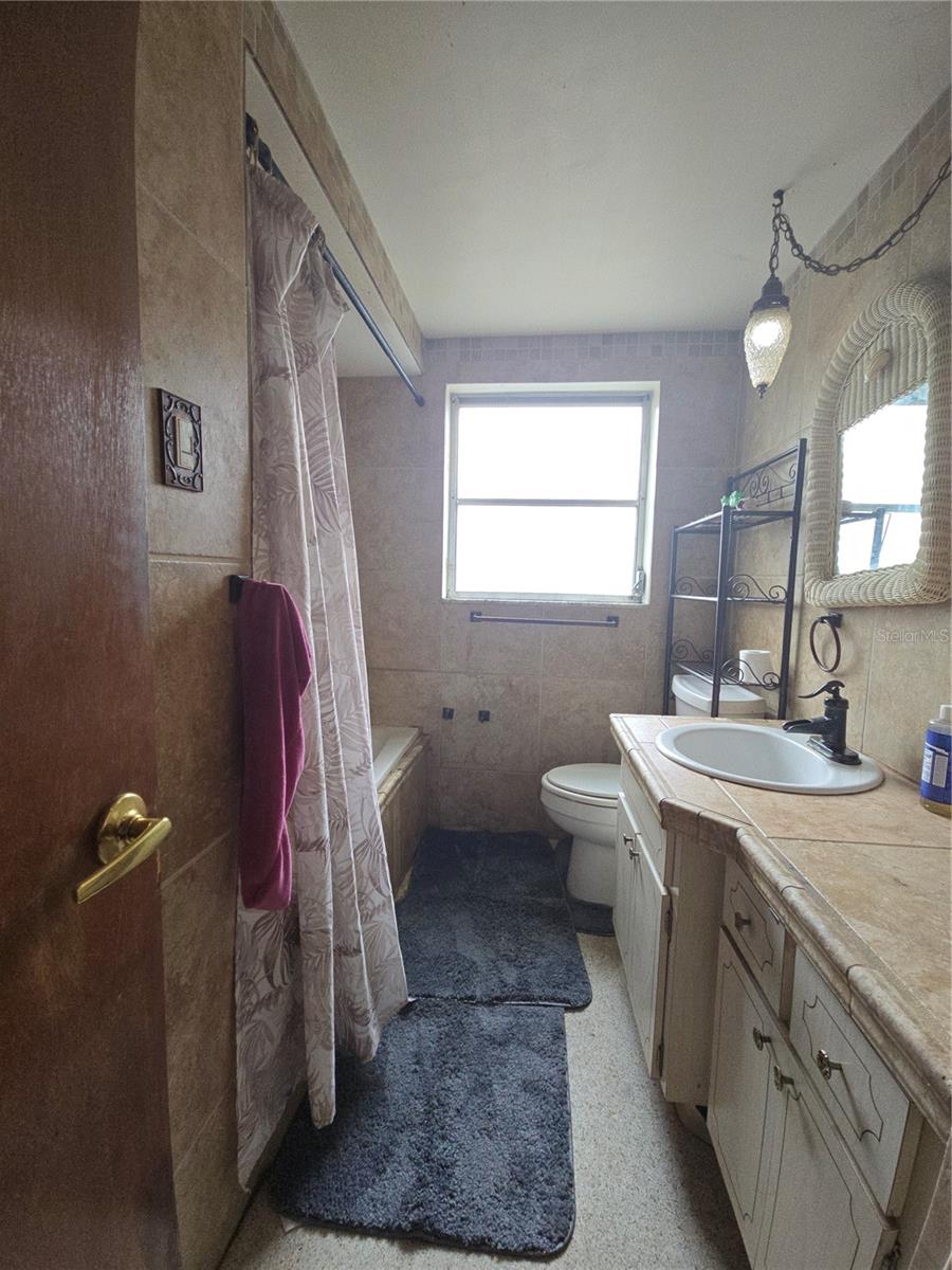 JASMINE LAKES - Residential
