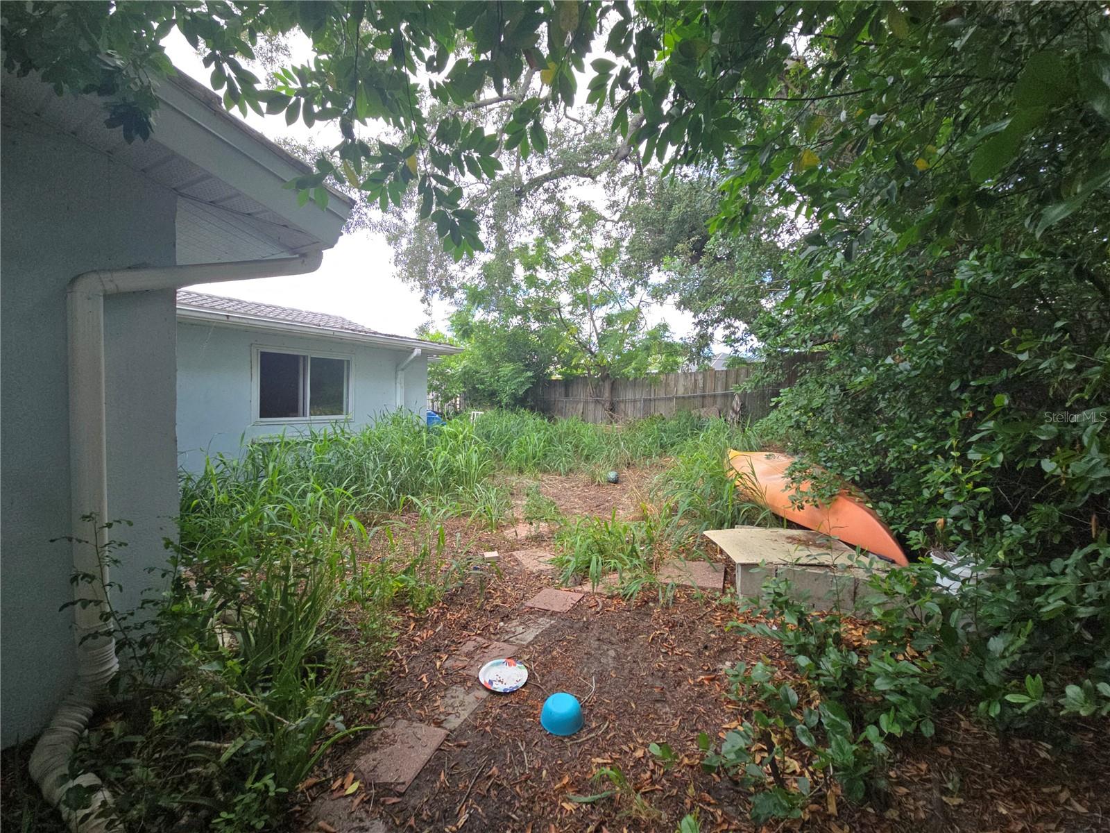 JASMINE LAKES - Residential