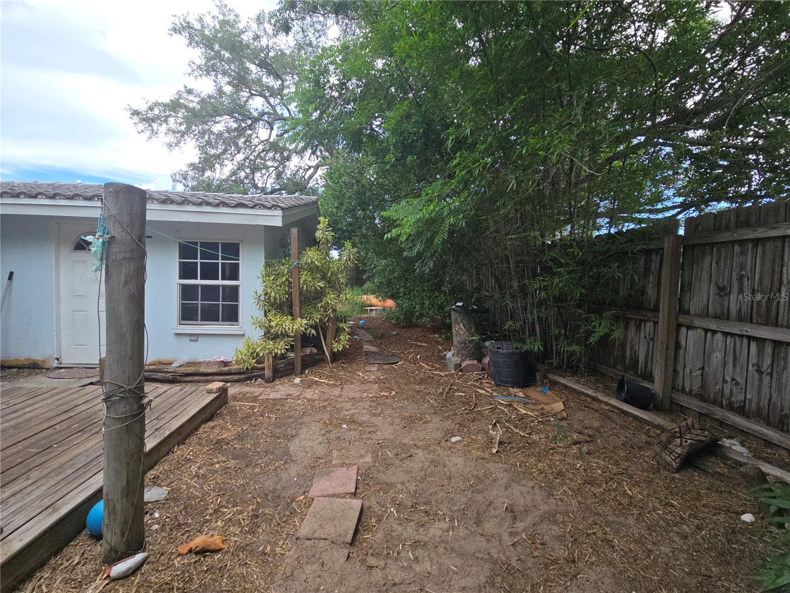 JASMINE LAKES - Residential