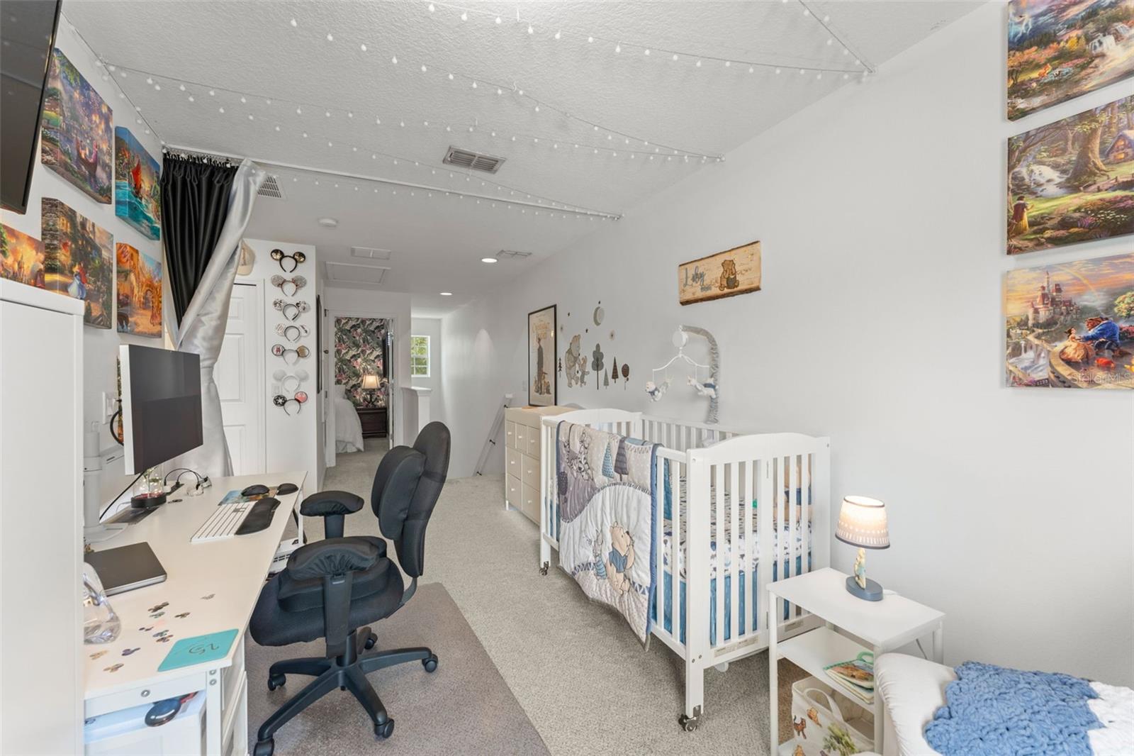 NEWBURY PARK - Residential