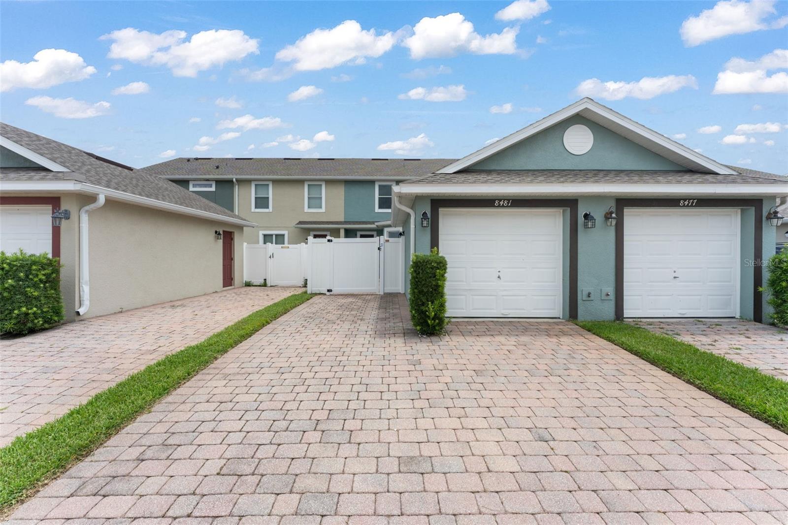 NEWBURY PARK - Residential