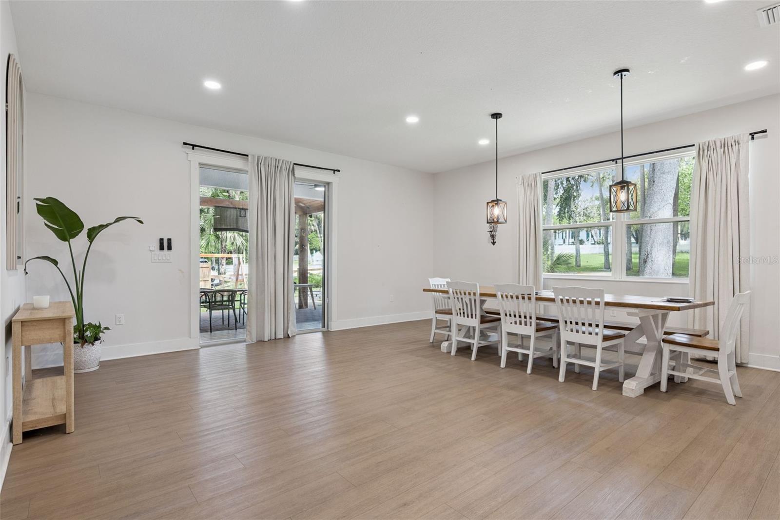 PLANTATION ESTATES UNIT 04 - Residential
