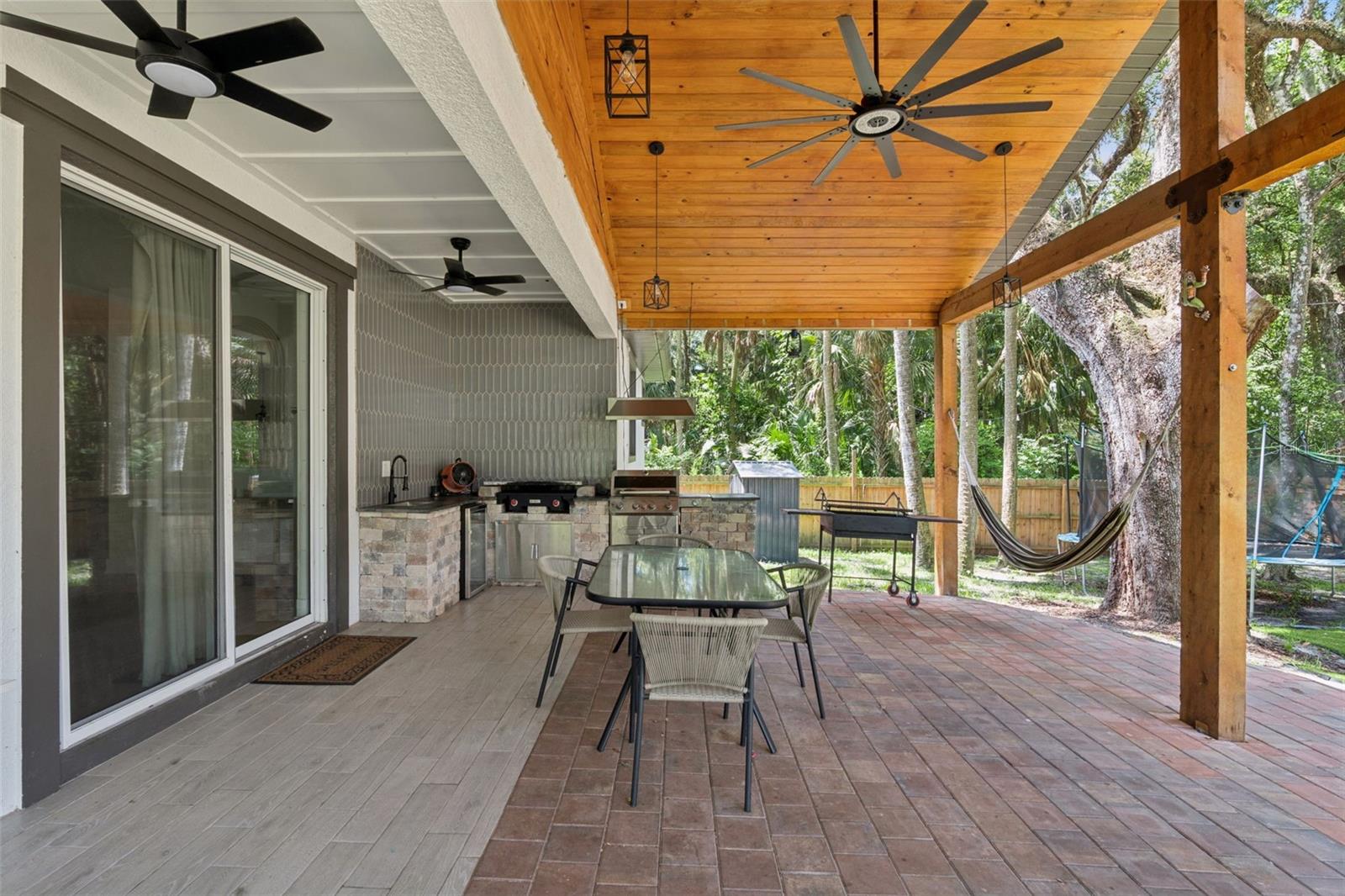 PLANTATION ESTATES UNIT 04 - Residential