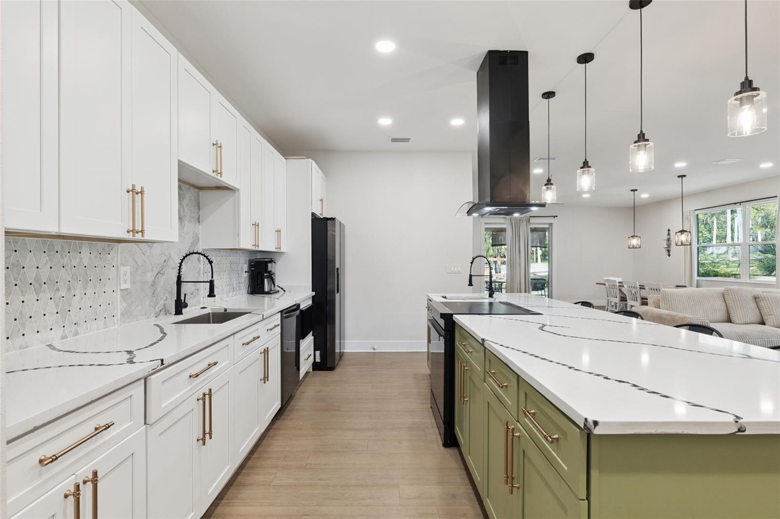 PLANTATION ESTATES UNIT 04 - Residential