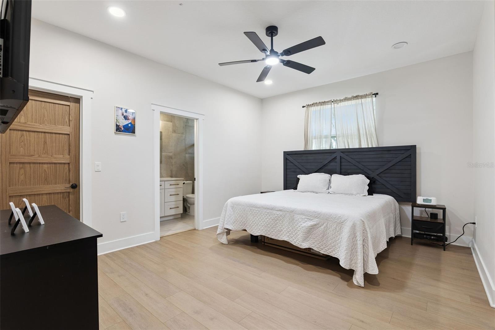 PLANTATION ESTATES UNIT 04 - Residential