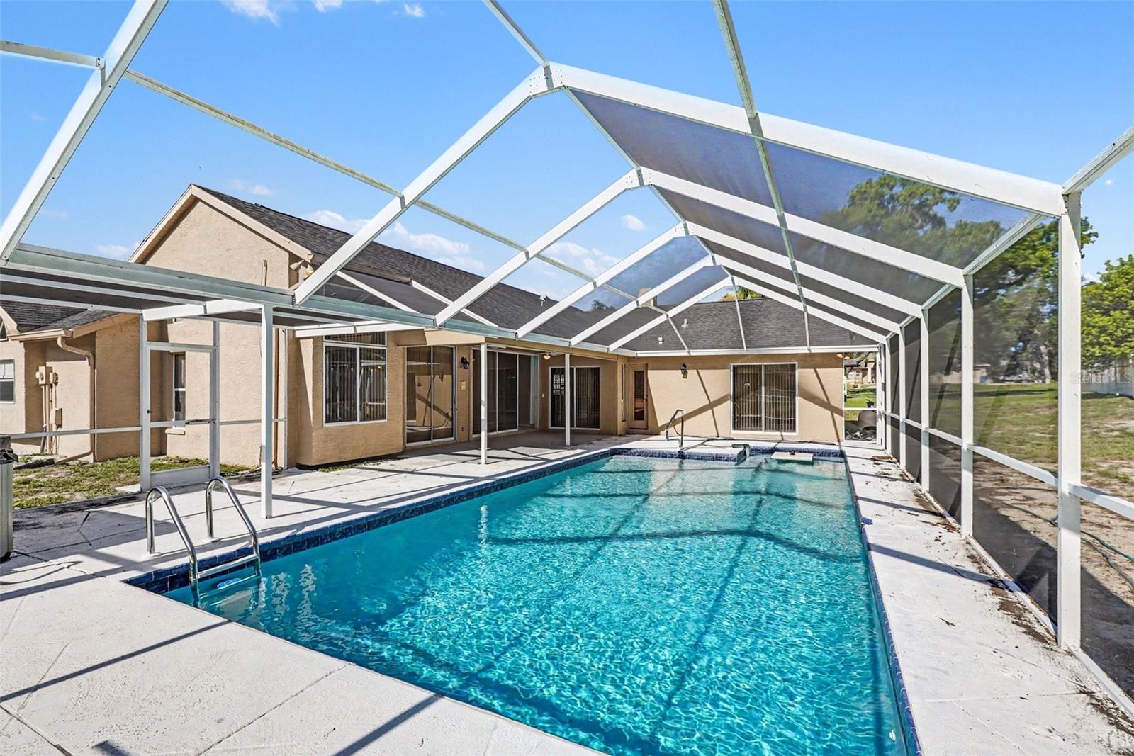 EAST LINDEN ESTATE - Residential