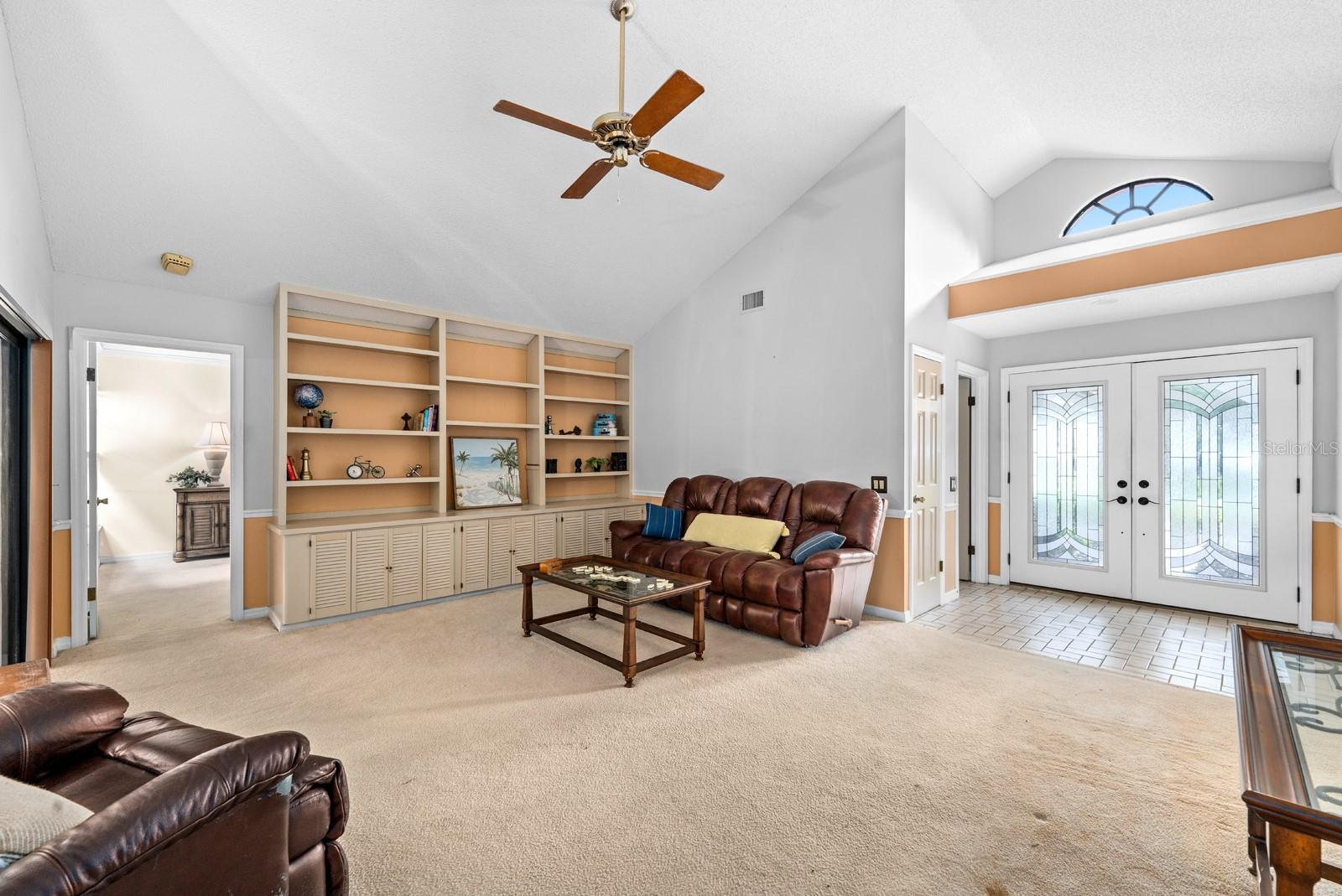 ORANGE TREE COUNTRY CLUB - Residential