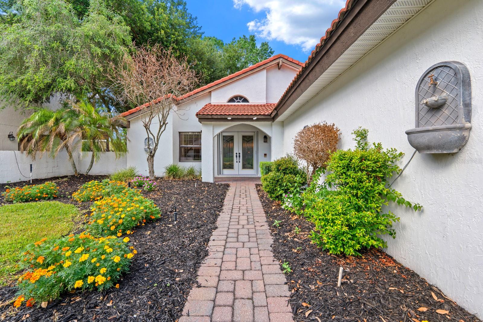 ORANGE TREE COUNTRY CLUB - Residential