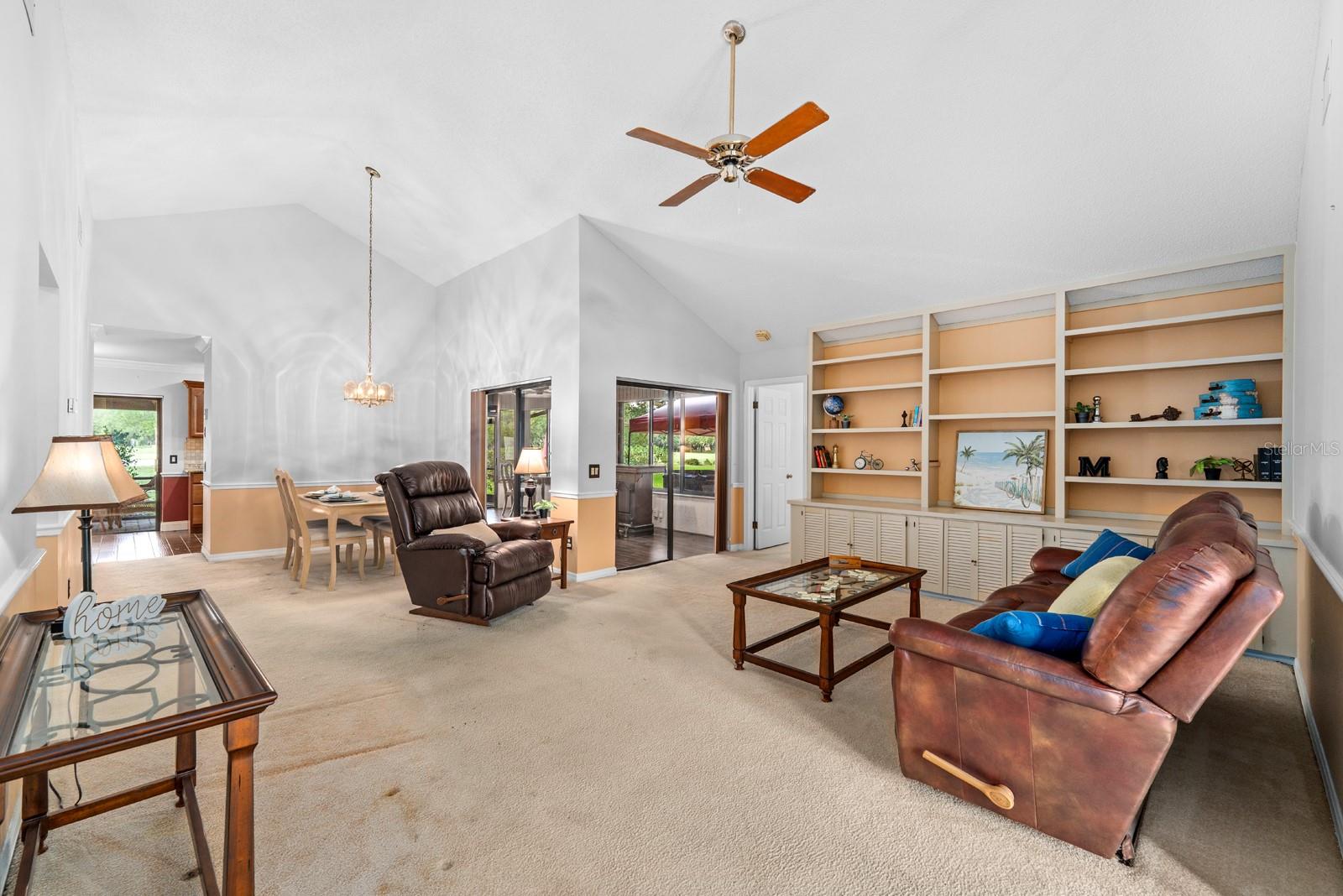 ORANGE TREE COUNTRY CLUB - Residential